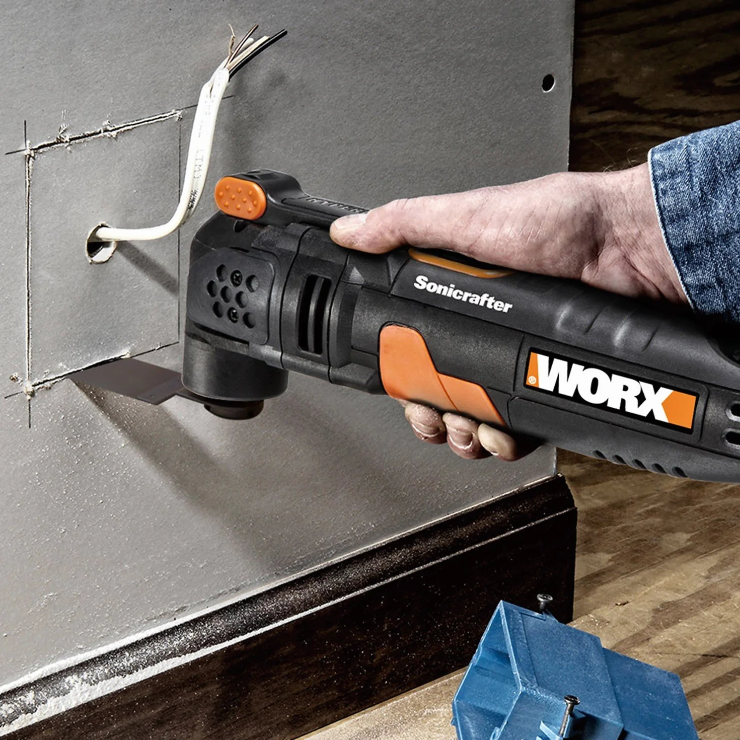 WORX WX679 Sonicrafter narzędzie wielofunkcyjne 250 W – cięcie, szlifowanie, piłowanie, skrobanie i wiele innych za pomocą jednego urządzenia – szybka wymiana akcesoriów