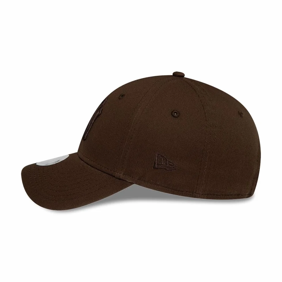 New Era New York Yankees MLB League Essential Tonal Walnut 9Forty regulowana czapka damska