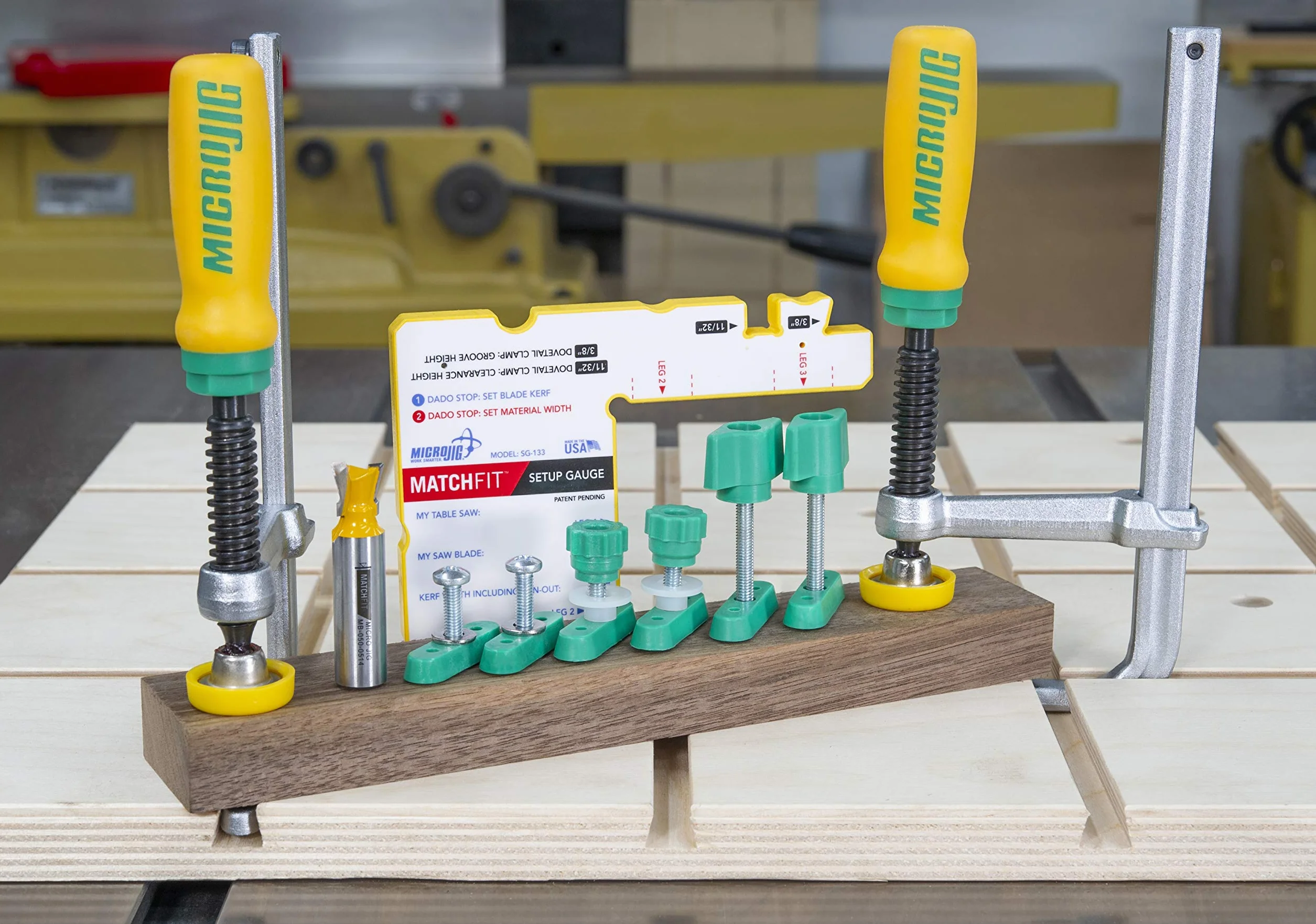 MICROJIG Matchfit DVC-1177K2 zacisk na jaskółczy ogon Pro, zielony/żółty/srebrny