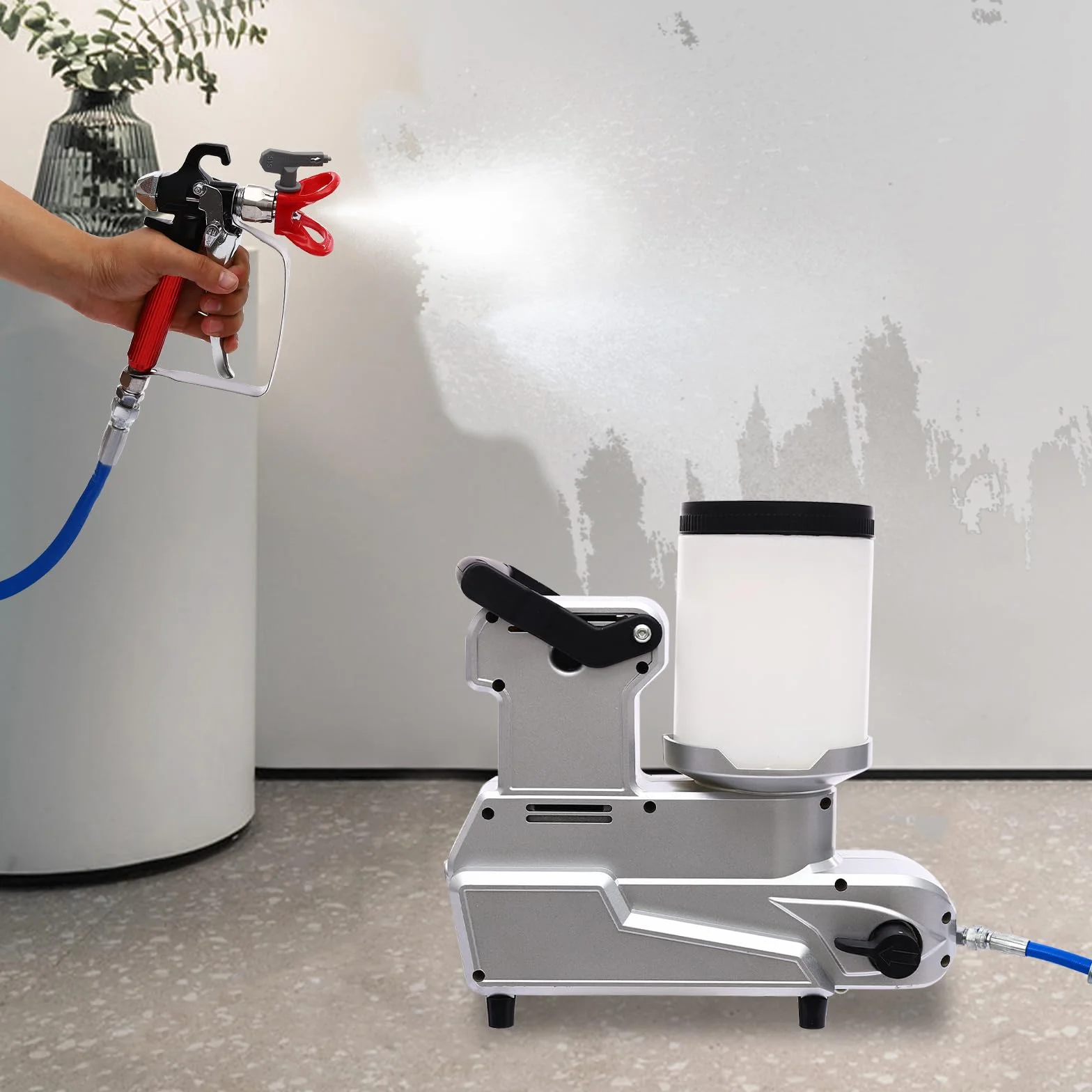 Wysokociśnieniowy bezpowietrzny opryskiwacz 1600 W bezpowietrzny opryskiwacz do farb 720 oz/min z lejkiem 0,66 galonów, elektryczny opryskiwacz z regulowanym ciśnieniem do zastosowań