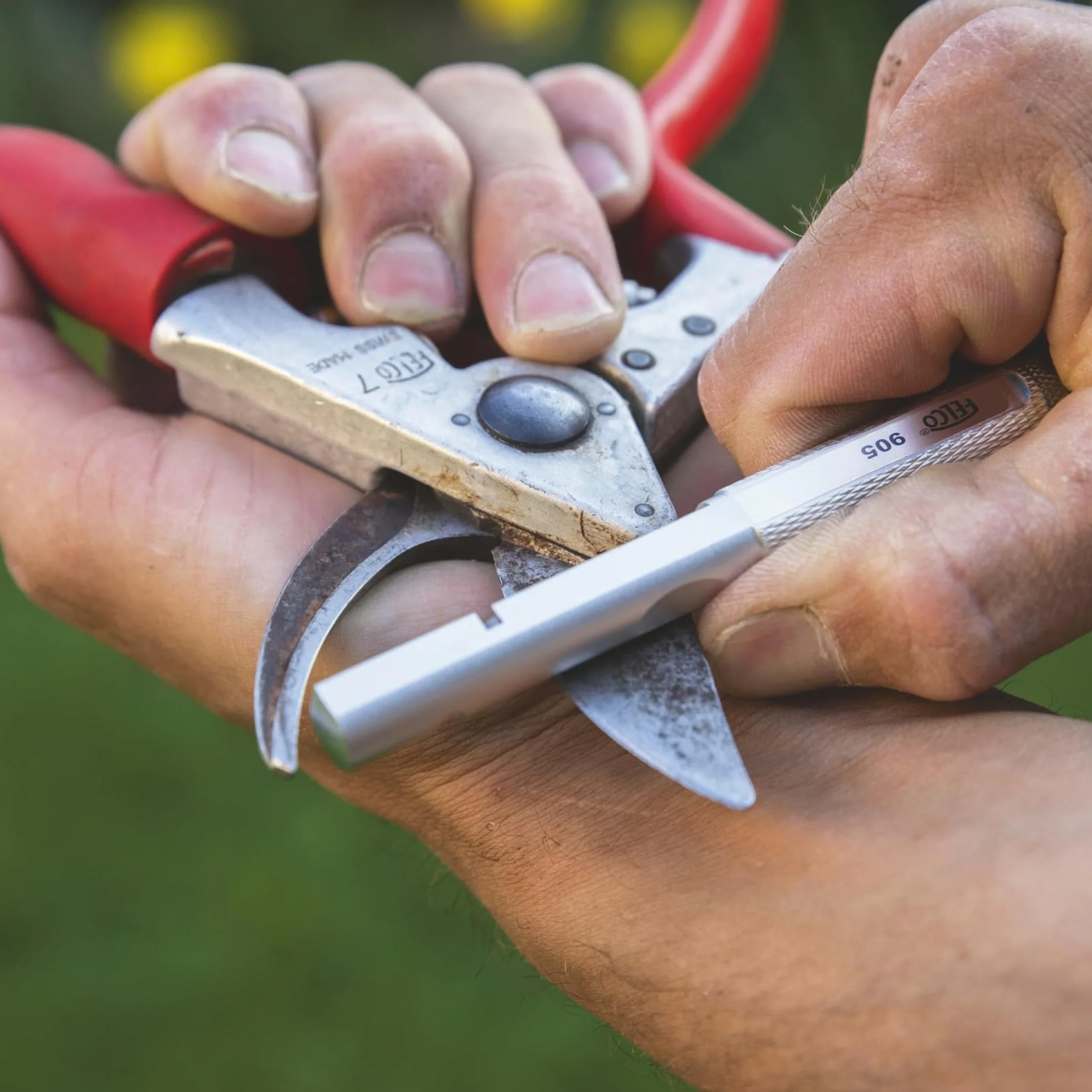Felco FELCO905 ostrzałka modelowa - kamień węglikowy, biała