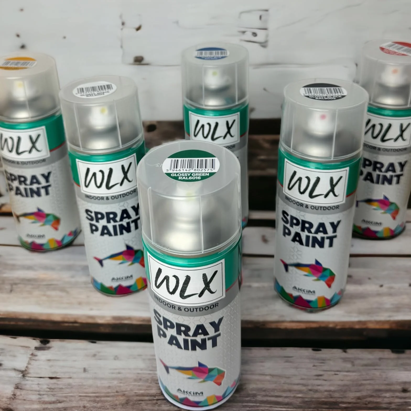 WLX Farba w sprayu czarna matowa (zestaw 2 szt.) po 400 ml. Szybkoschnąca puszka w sprayu. Farba w sprayu, lakier w sprayu, lakier lakierowy, farba graffiti, puszka sprayu. Kolor RAL