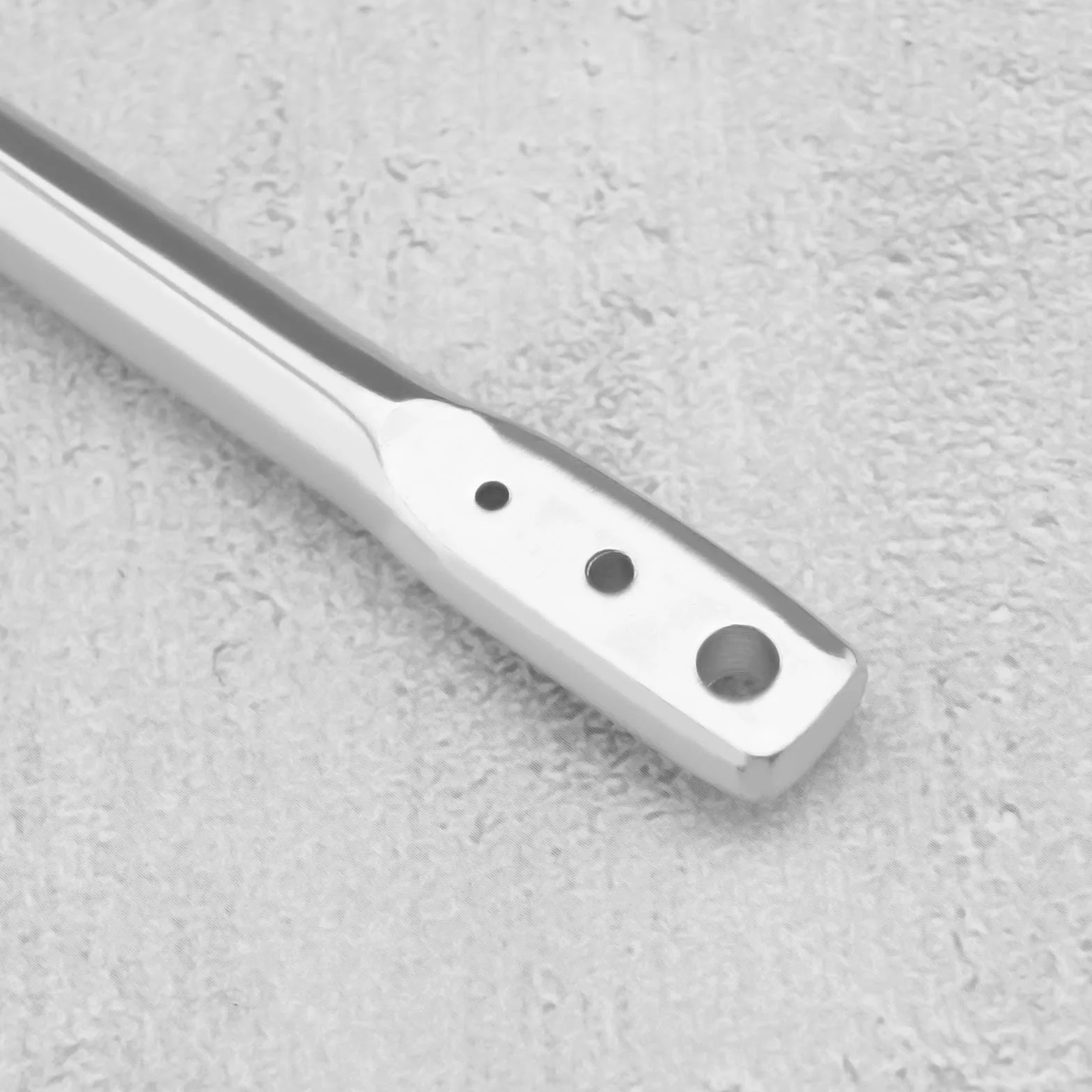 Wielofunkcyjna giętarka do rur narzędzie do skręcania drutu 4 otwory drut Twister ocynkowana stal narzędzie do ogrodzenia sprzęt rolniczy 130 mm
