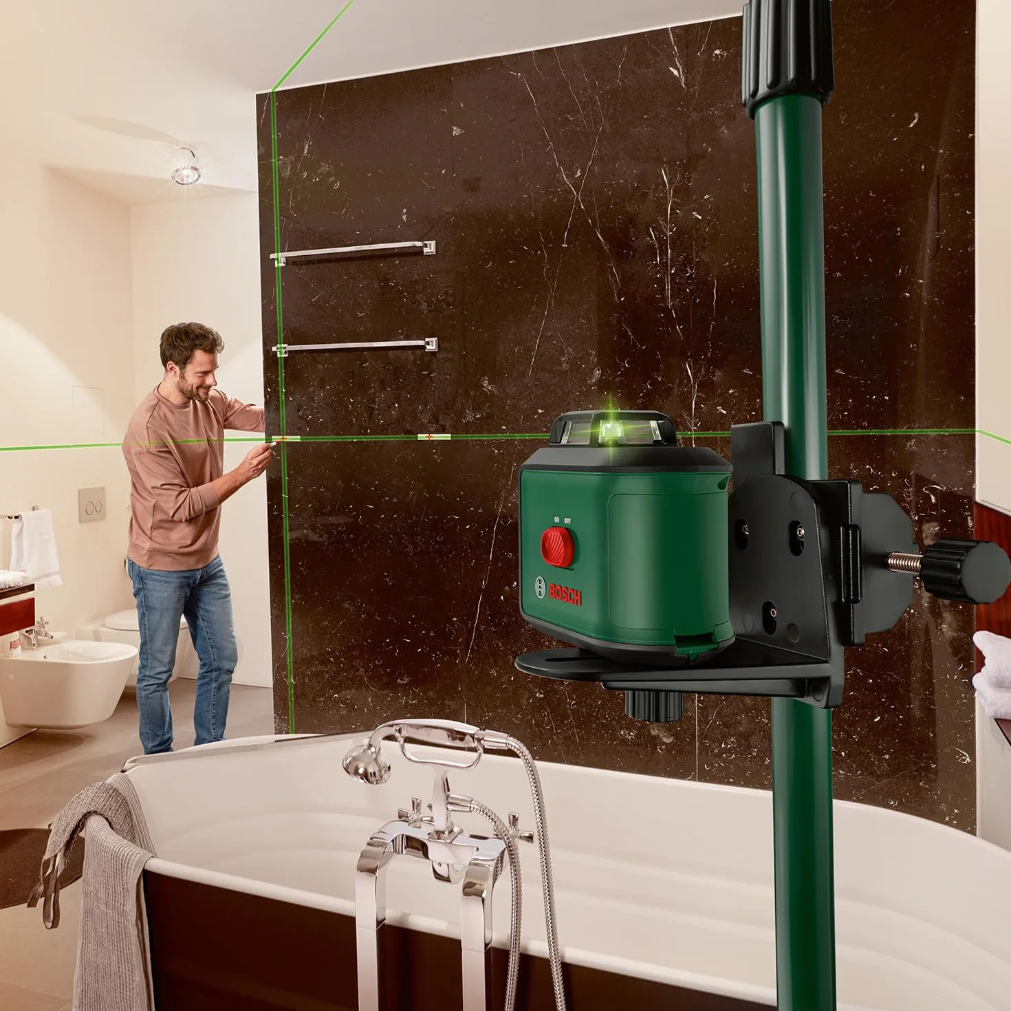Bosch Kolumna teleskopowa TP 320 (regulacja wysokości w zakresie 106 – 320 cm umożliwia szybkie i elastyczne pozycjonowanie laserów krzyżowych, opakowanie kartonowe)