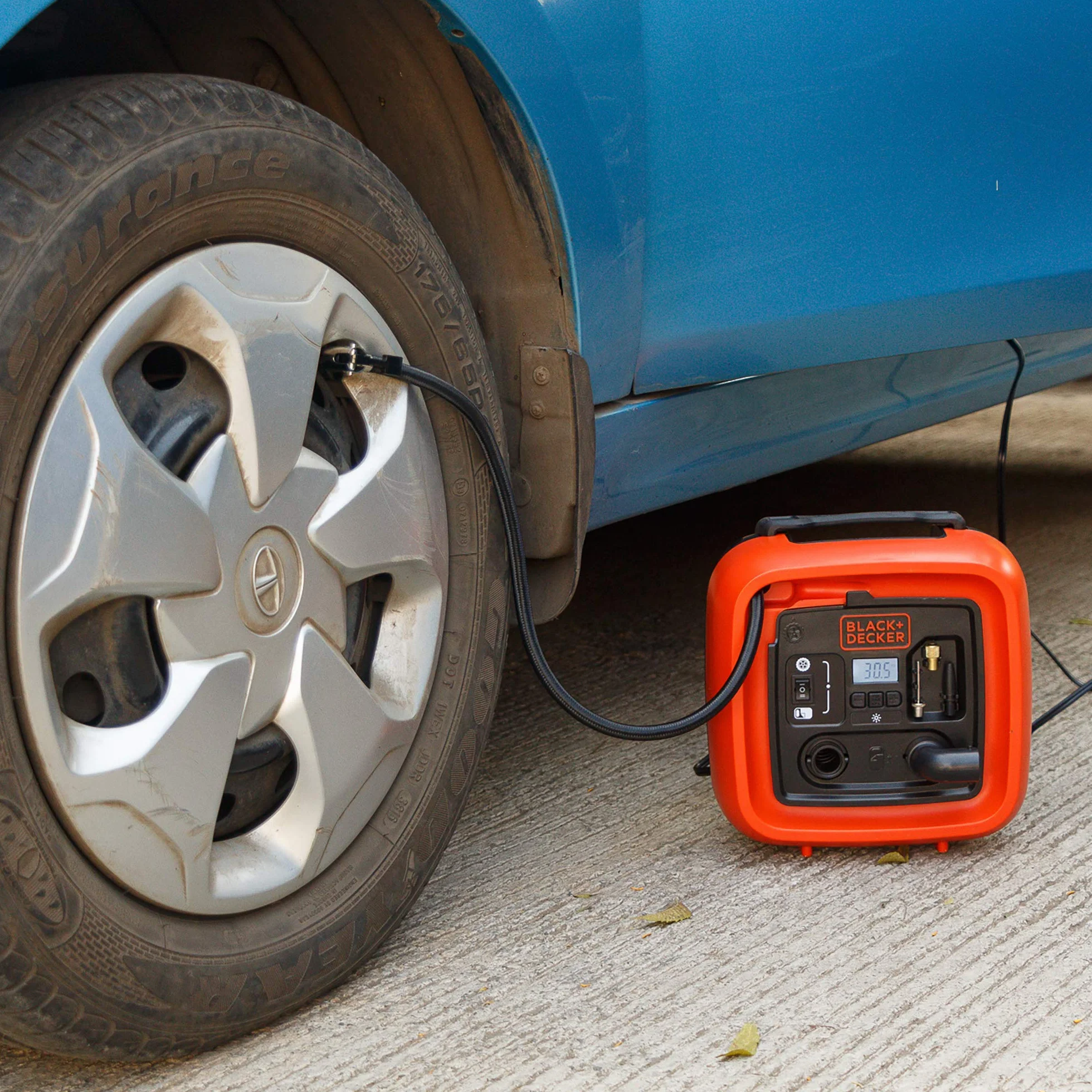 Black & Decker Kompresor ASI400-XJ 11 Bar 12V