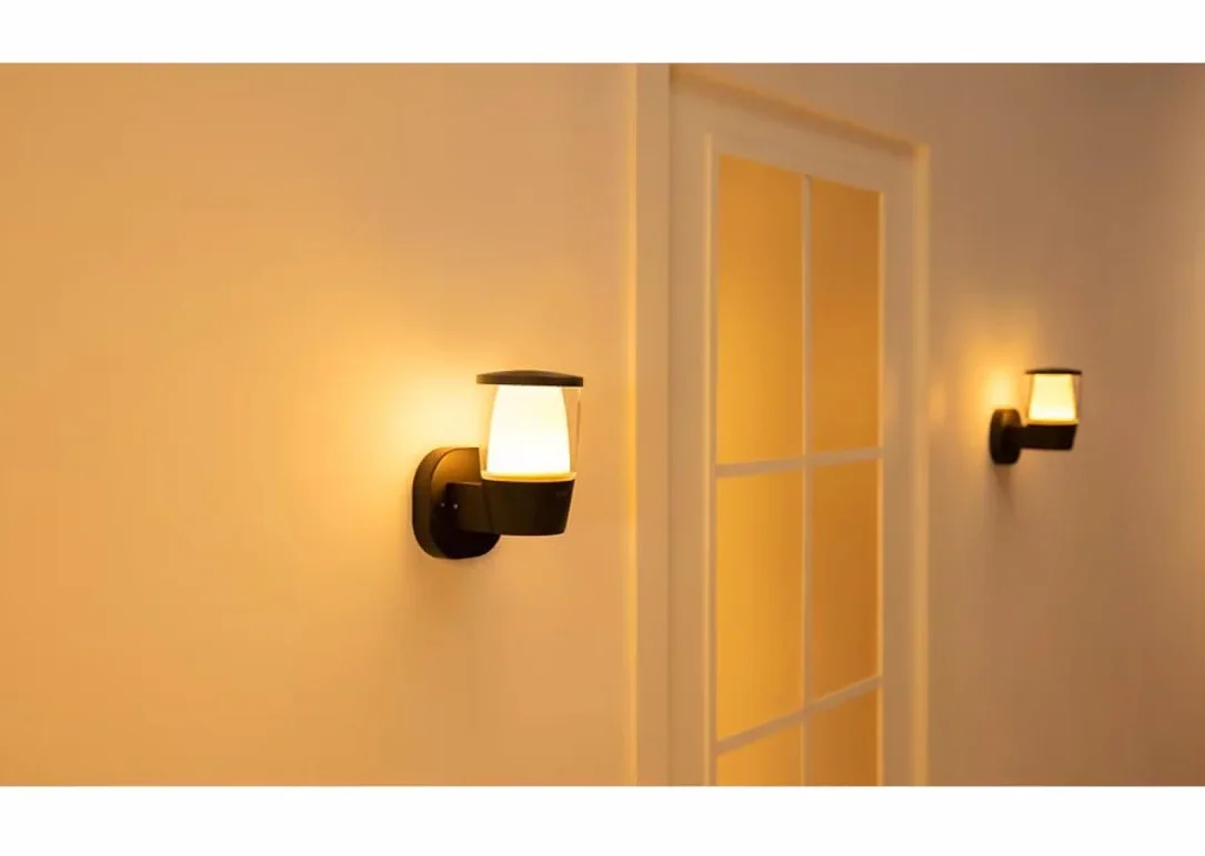 Wiz Inteligentna Lampa Ogrodowa Elpas, Wi-Fi, Bluetooth, Wiele Odcieni Bieli, Szeroka Paleta Kolorów, Sterowanie Aplikacją