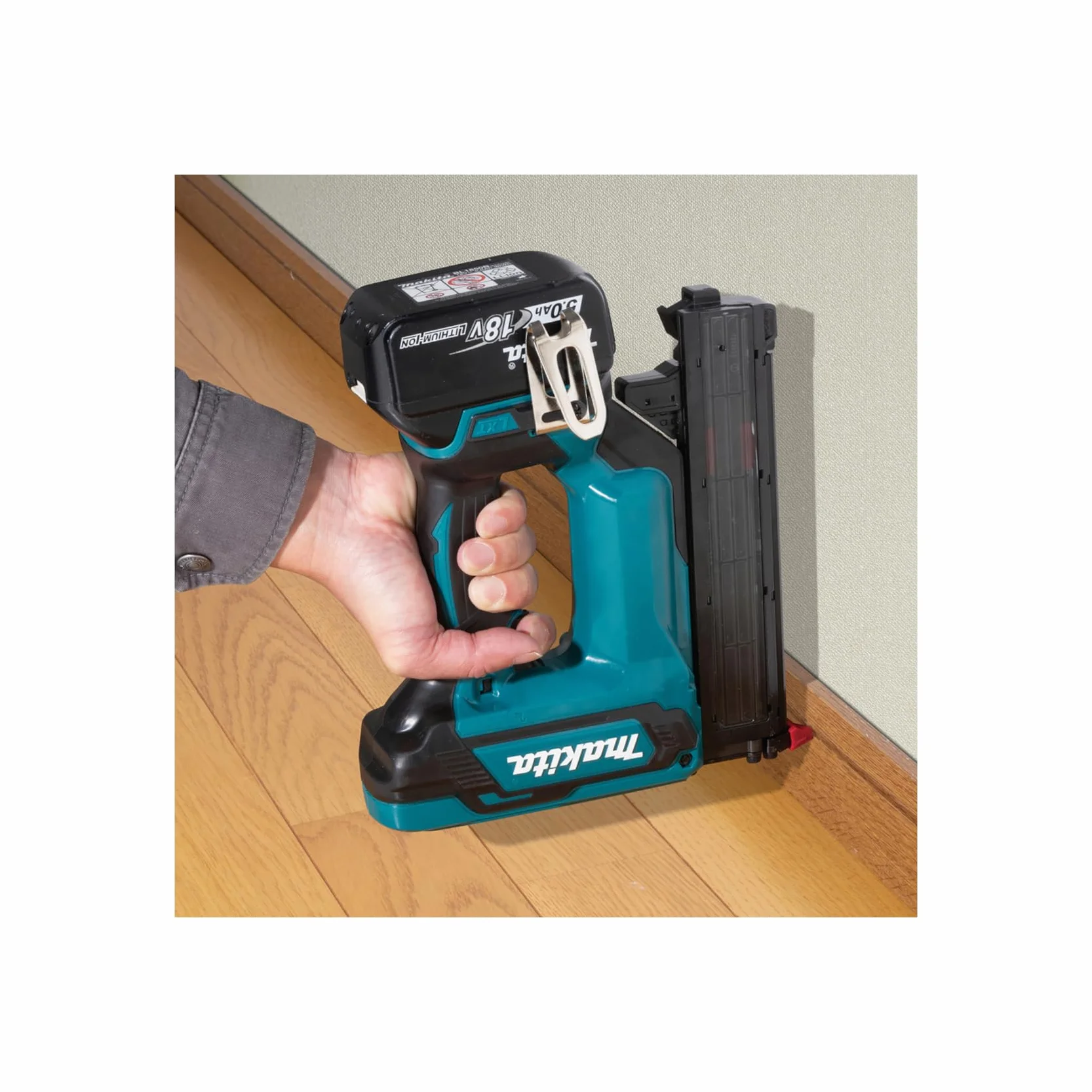Makita DFN350ZJ GROPPINATRICE