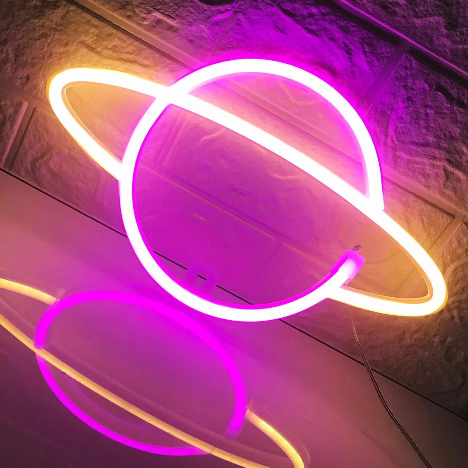 Planet neon znak - USB/bateria Driven LED znak sypialni neonowy znak ścienny dekoracje urodzinowe ślub Boże Narodzenie dekoracja pokoju, różowy + żółty