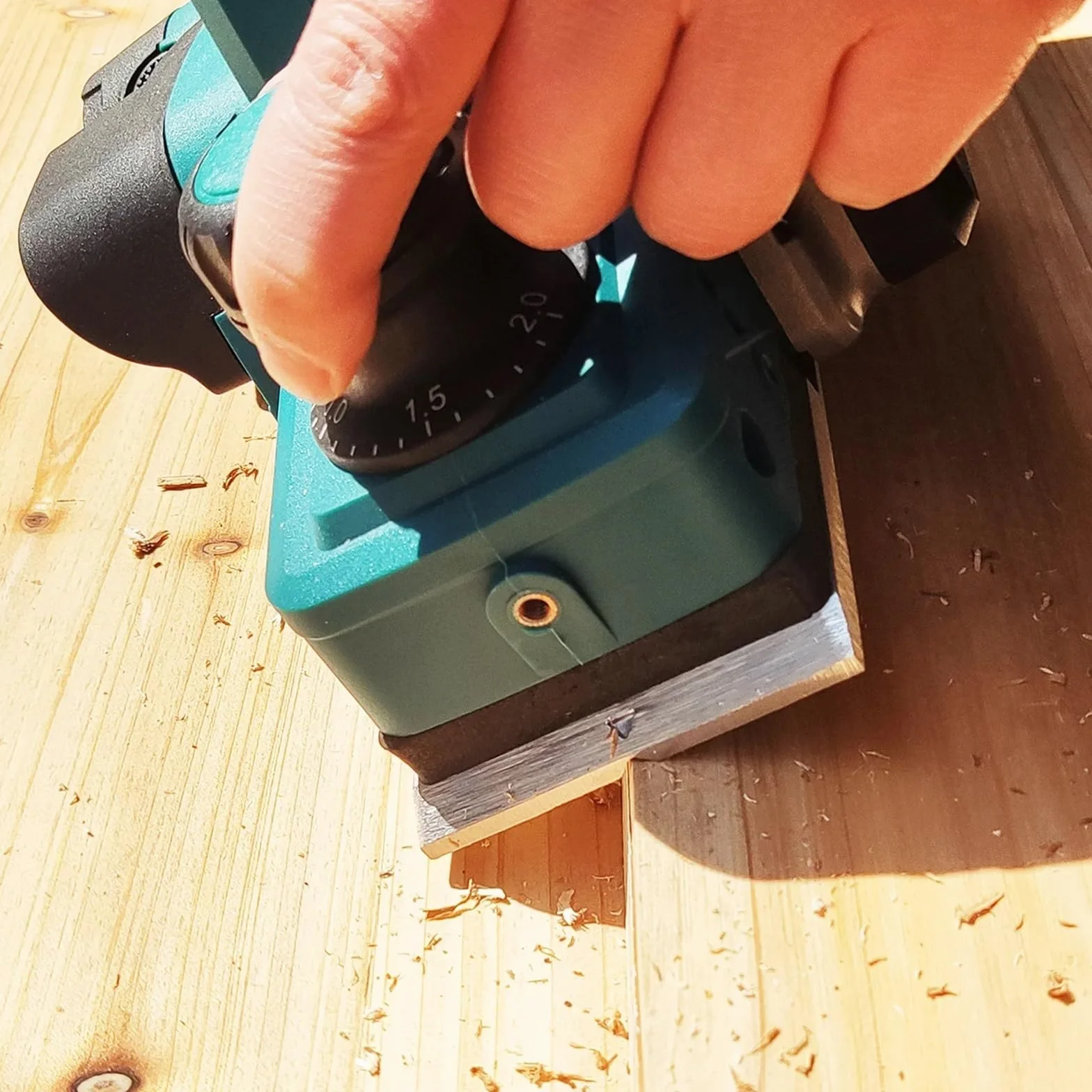 Strugarka do Drewna, Bezprzewodowa elektryczna strugarka ręczna Domowe narzędzie do cięcia mebli DIY Strugarka elektryczna