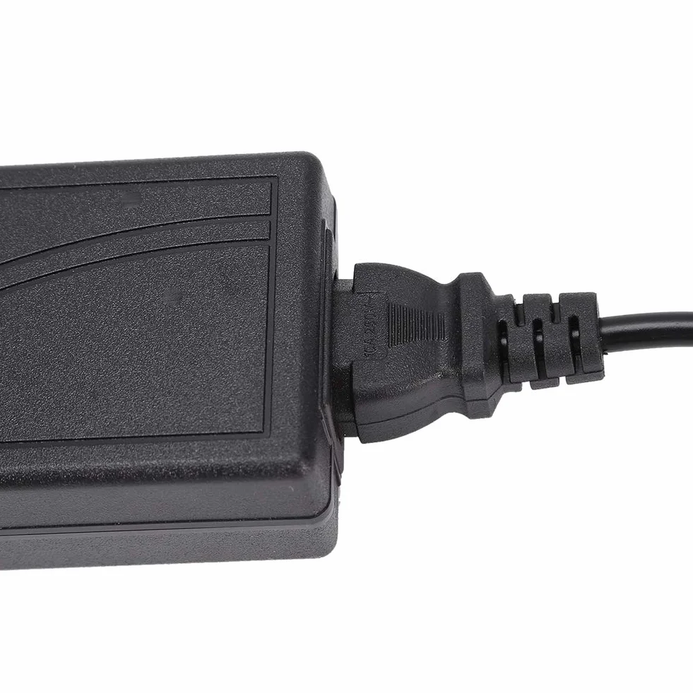 Zasilacz 12V 5A 60W do taśm LED SMD 5050/5630/5730/3528 5,5 x 2,5 mm (UE)