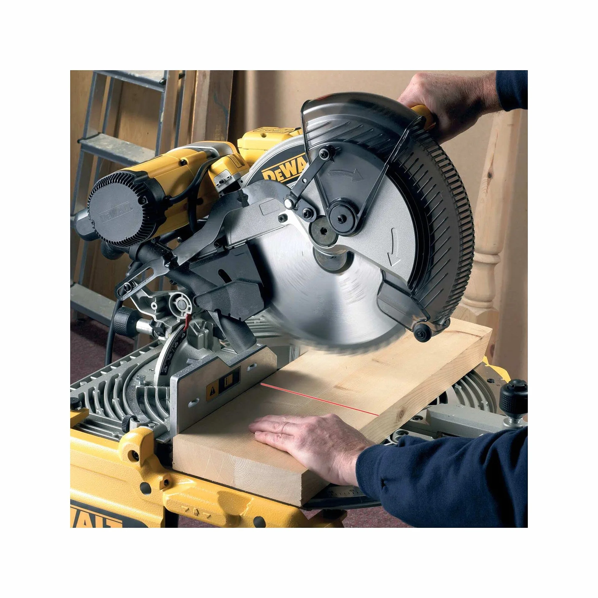 DEWALT Stacjonarny brzeszczot do piły tarczowej Extreme (305/30 mm 48WZ, uniwersalne zastosowanie i przekroje), DT4340