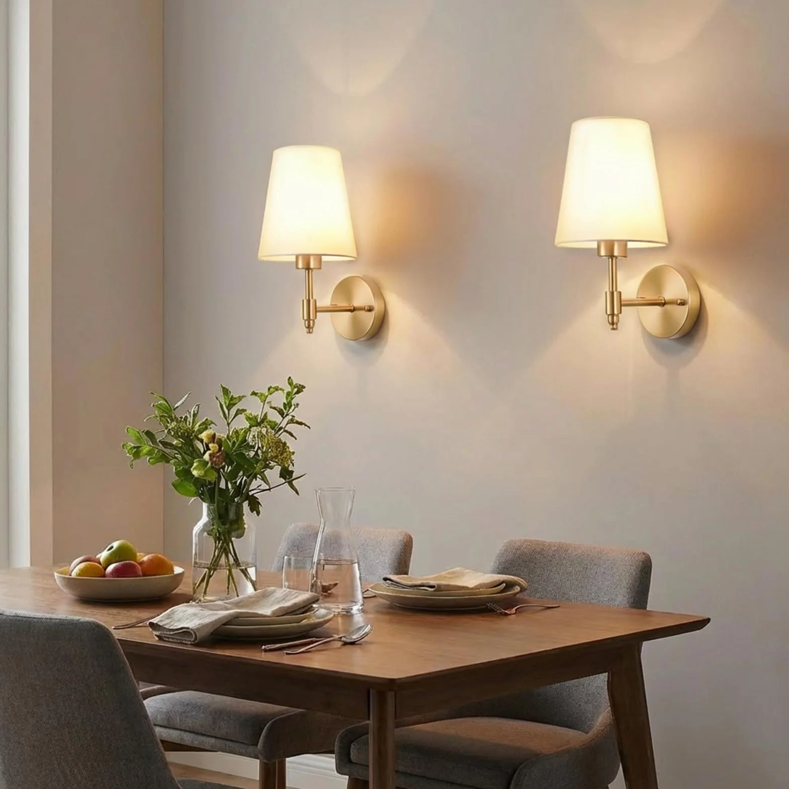 Zestaw 2 lamp ściennych LED do wnętrz, retro złote lampy ścienne do łazienek, styl industrialny, 3000K-6000K z kloszem z tkaniny, lampy ścienne do sypialni, salonów i klatek schodowych
