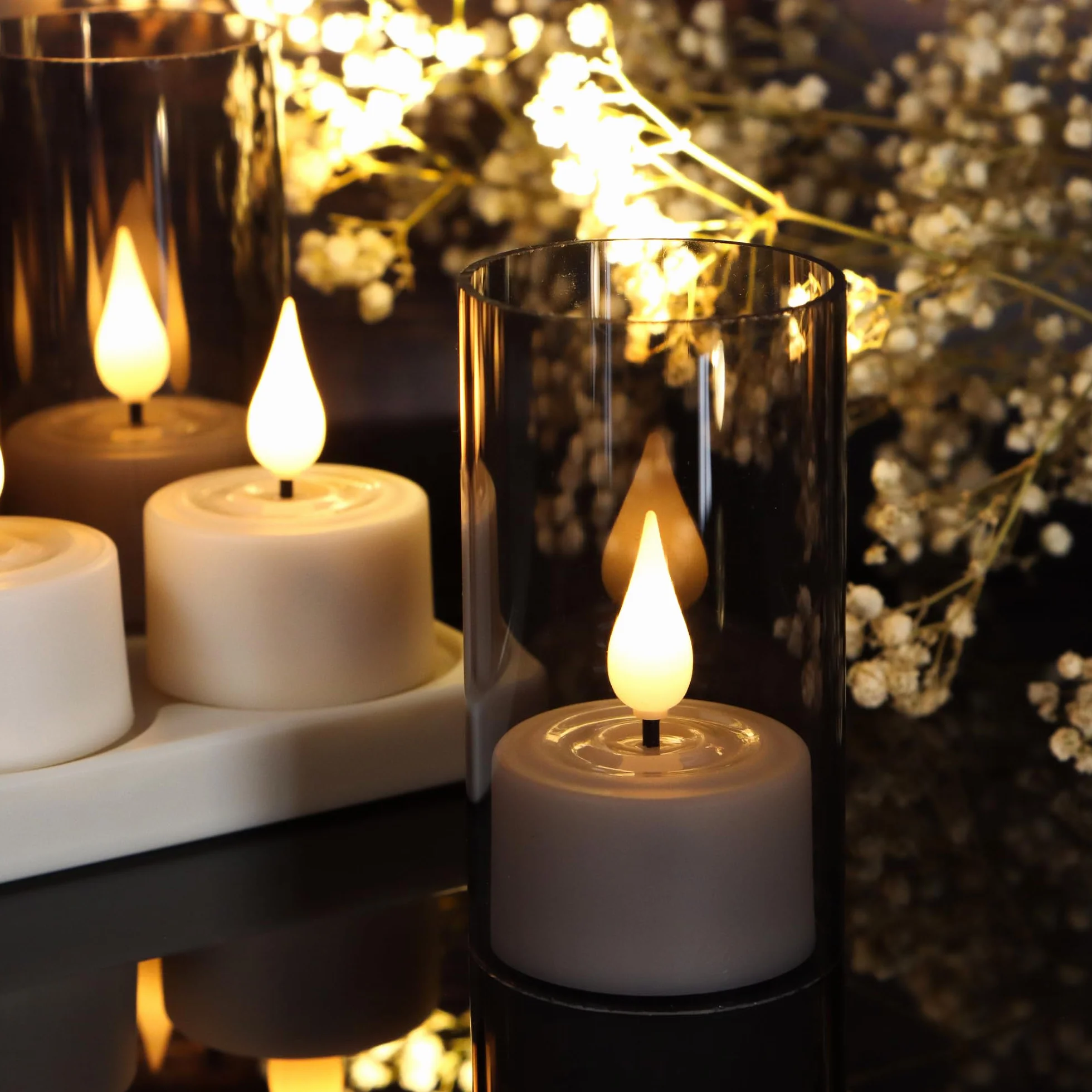 yunsheng Świece typu tealight wielokrotnego ładowania, z pilotem zdalnego sterowania, timerem i stacją ładującą, 12 szt., ładowane, zasilane bateryjnie, elektryczne świeczki LED, migoczące, do domu