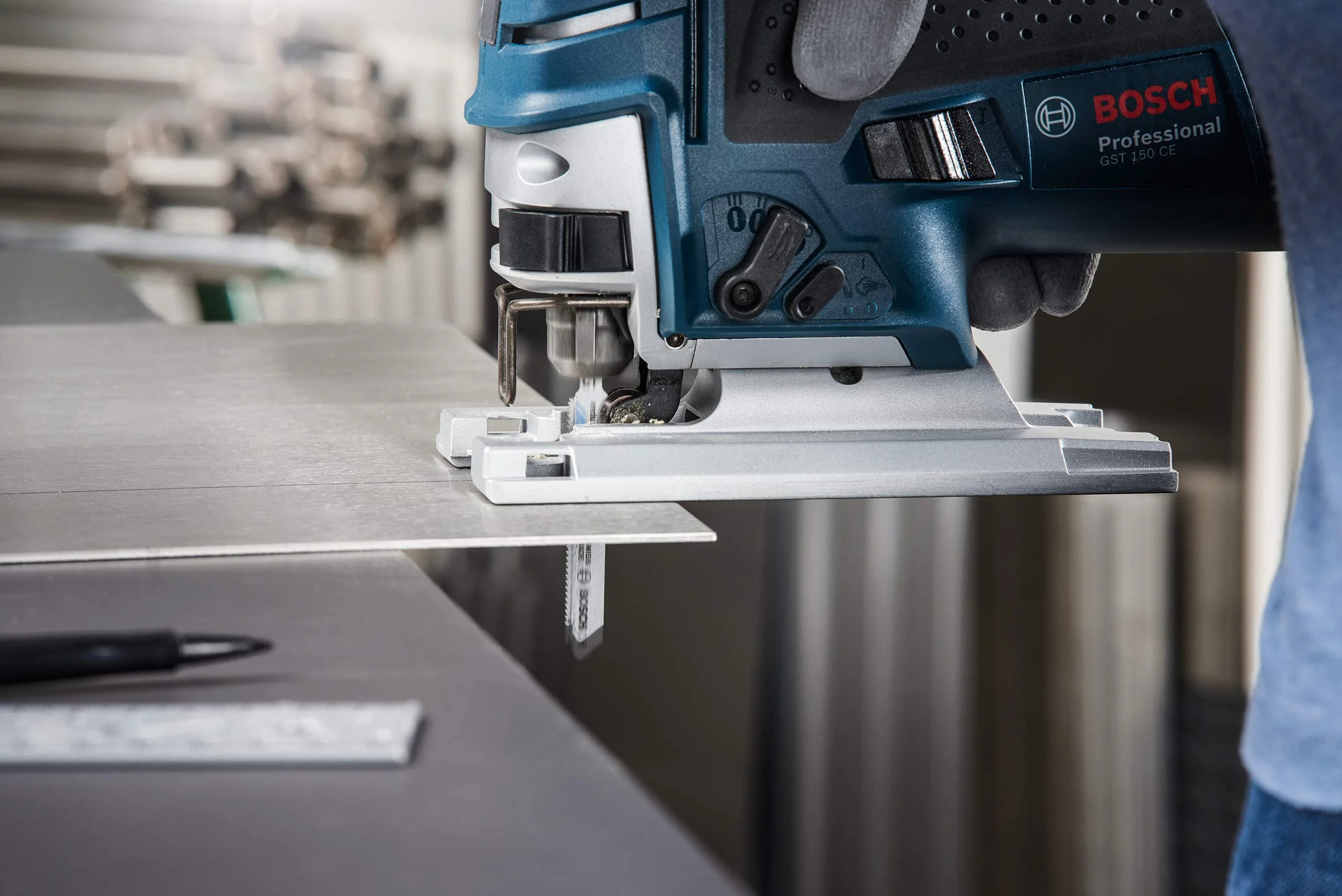 Bosch Accessories Professional 10-częściowy zestaw brzeszczotów do wyrzynarki (do drewna i metalu, akcesoria do wyrzynarek z uchwytem T)