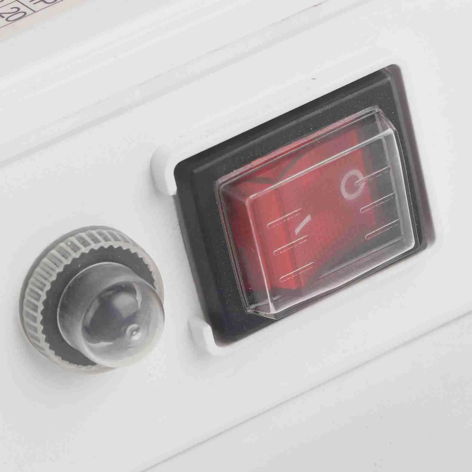 Kontroler Pompy Głębinowej, Skrzynka Sterownicza 1500W 220V, Zabezpieczenie Przeciwprzepięciowe, Materiał ABS i Miedź, Wtyczka EU