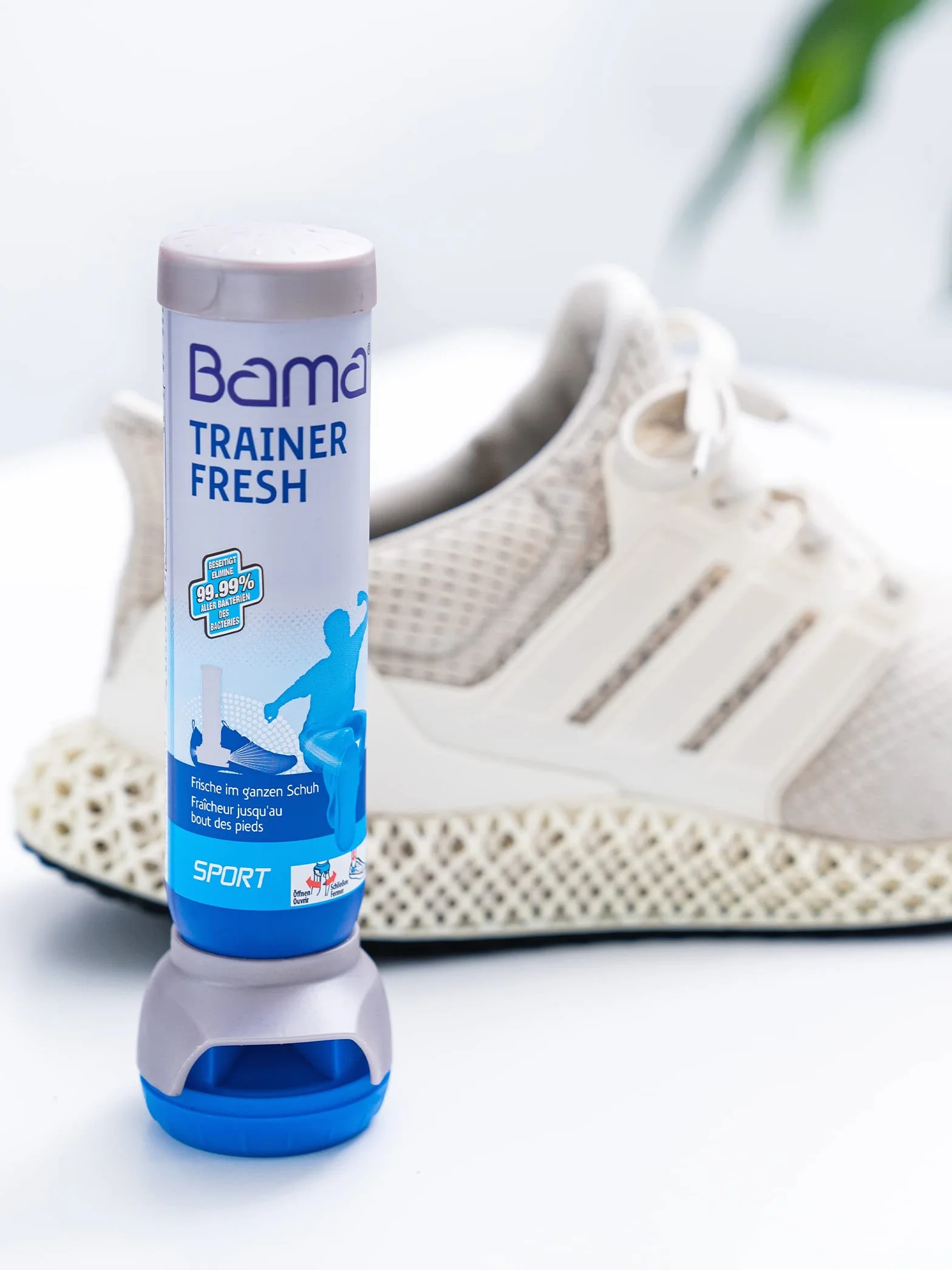 Dezodorant Odświeżający do Butów - Neutralizujący Zapachy Spray do Butów, Zapewniający Higienę i Świeżość, Zestawy 6x100 ml - BAMA