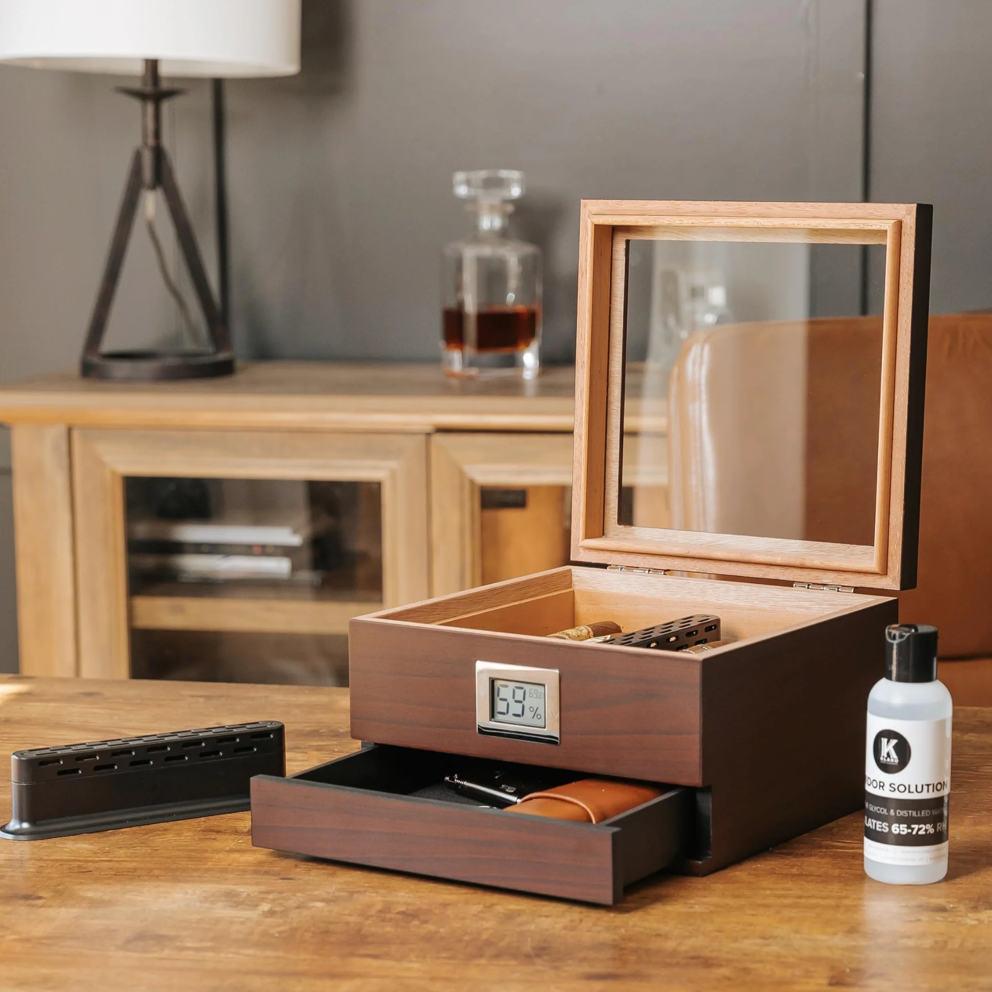 CASE ELEGANCE Klaro Humidor Solution 250 ml 50% Distilled Water 50% Propylene Glycol