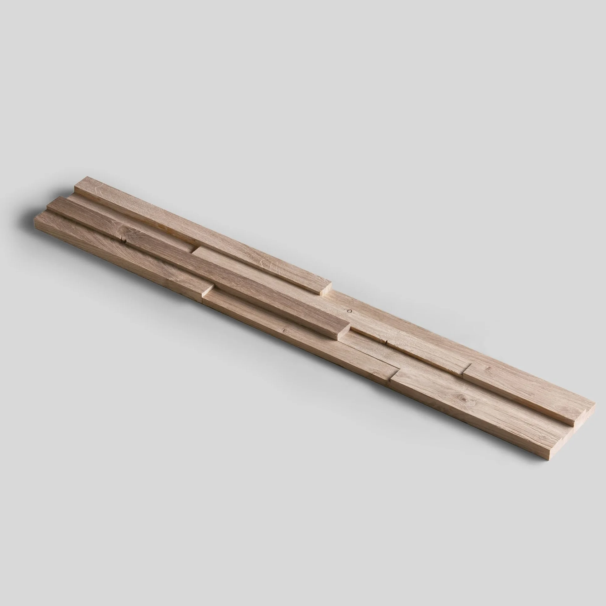 Drewniana okładzina ścienna o wyglądzie 3D, naturalne panele ścienne z drewna dębowego firmy Wooden Wall Design model Correctus (1 m2).