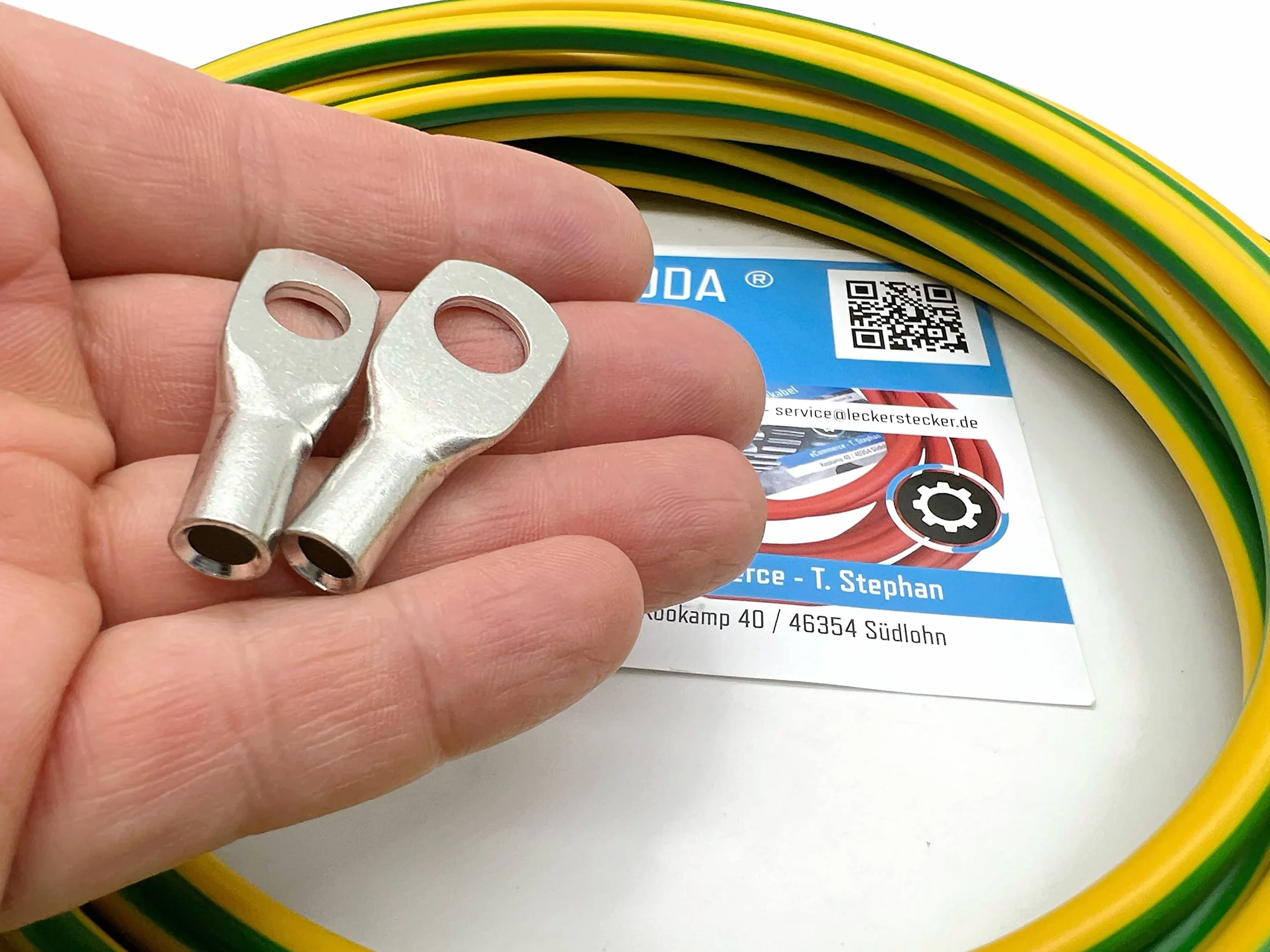 Exoda 10m kabel uziemiający 16 mm² zielono-żółty M8 M10 do zastosowań uziem | Zastosowania uziemiajace, 10 m dlugosci, oczka M8 M10, standard H07V-K, elastyczny, powloka PVC, do stosowania wewnetrznego i