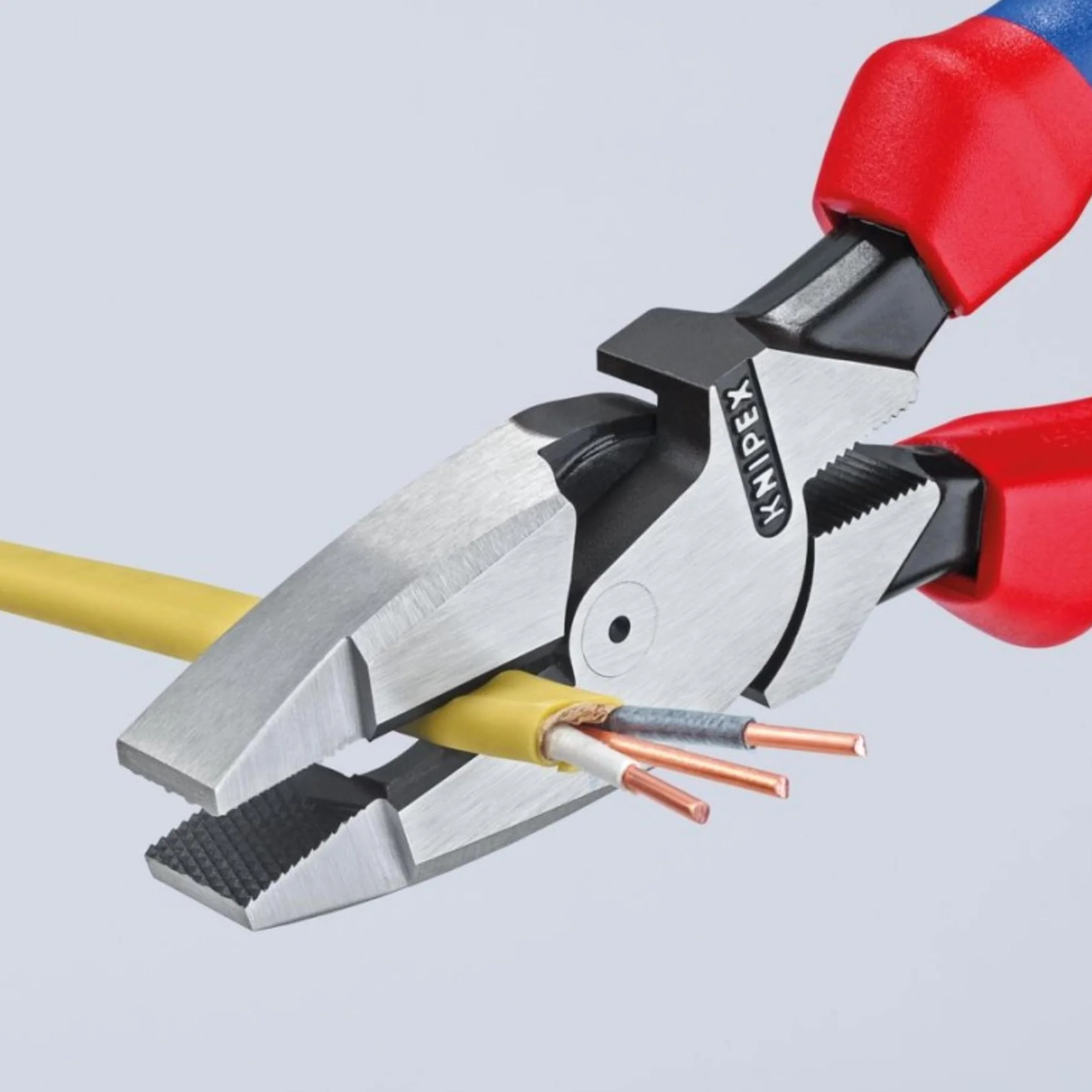KNIPEX Szczypce uniwersalne o zwiększonym przełożeniu Lineman's" model amerykański w opakowaniu z zawieszką, 09 02 240 SB