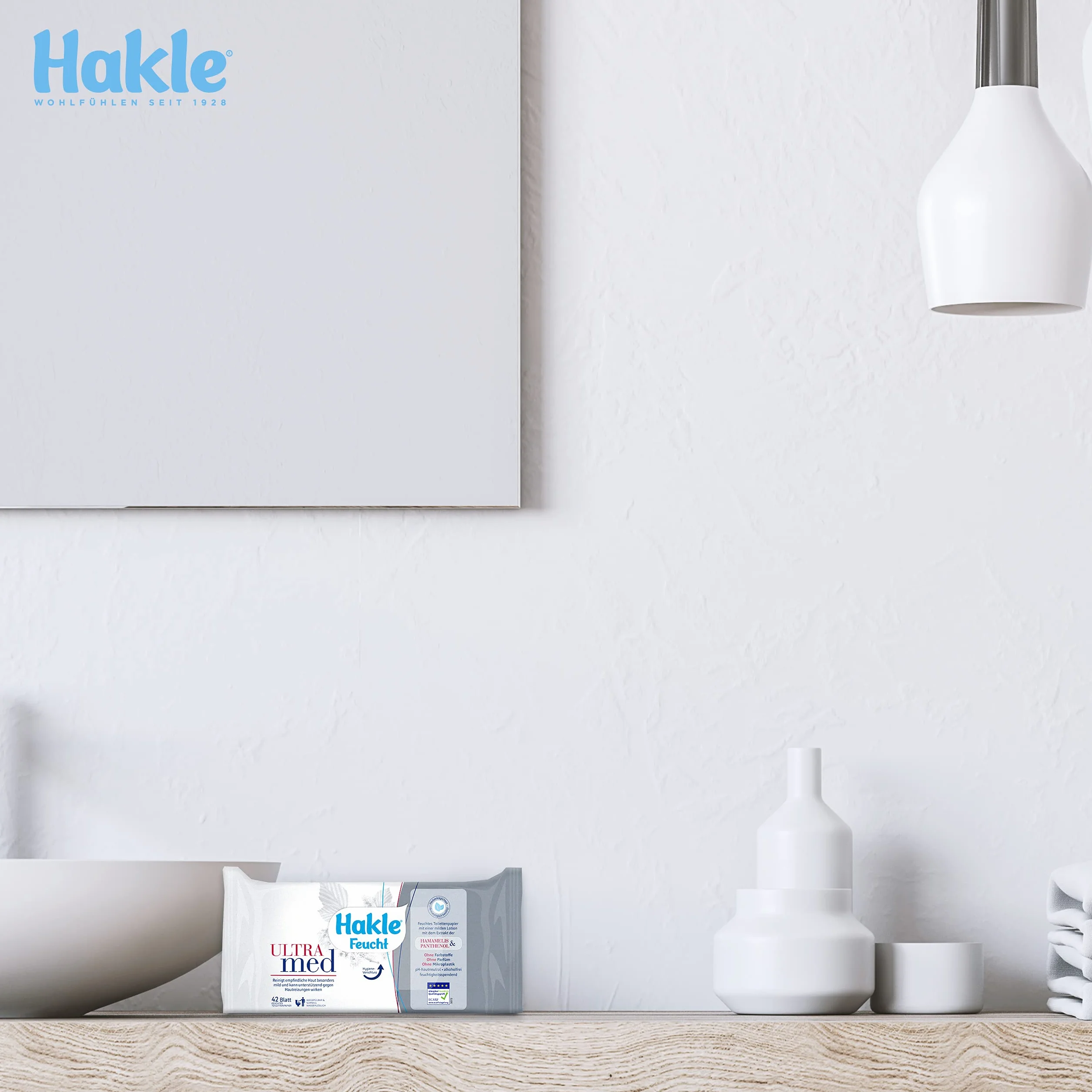 Hakle Wilgotny papier toaletowy Ultra Med, 12 sztuk (12 x 42 arkuszy), pielęgnujący wilgotny papier toaletowy, przyjazne dla skóry wilgotne chusteczki, szybko rozpuszczalne w wodzie chusteczki