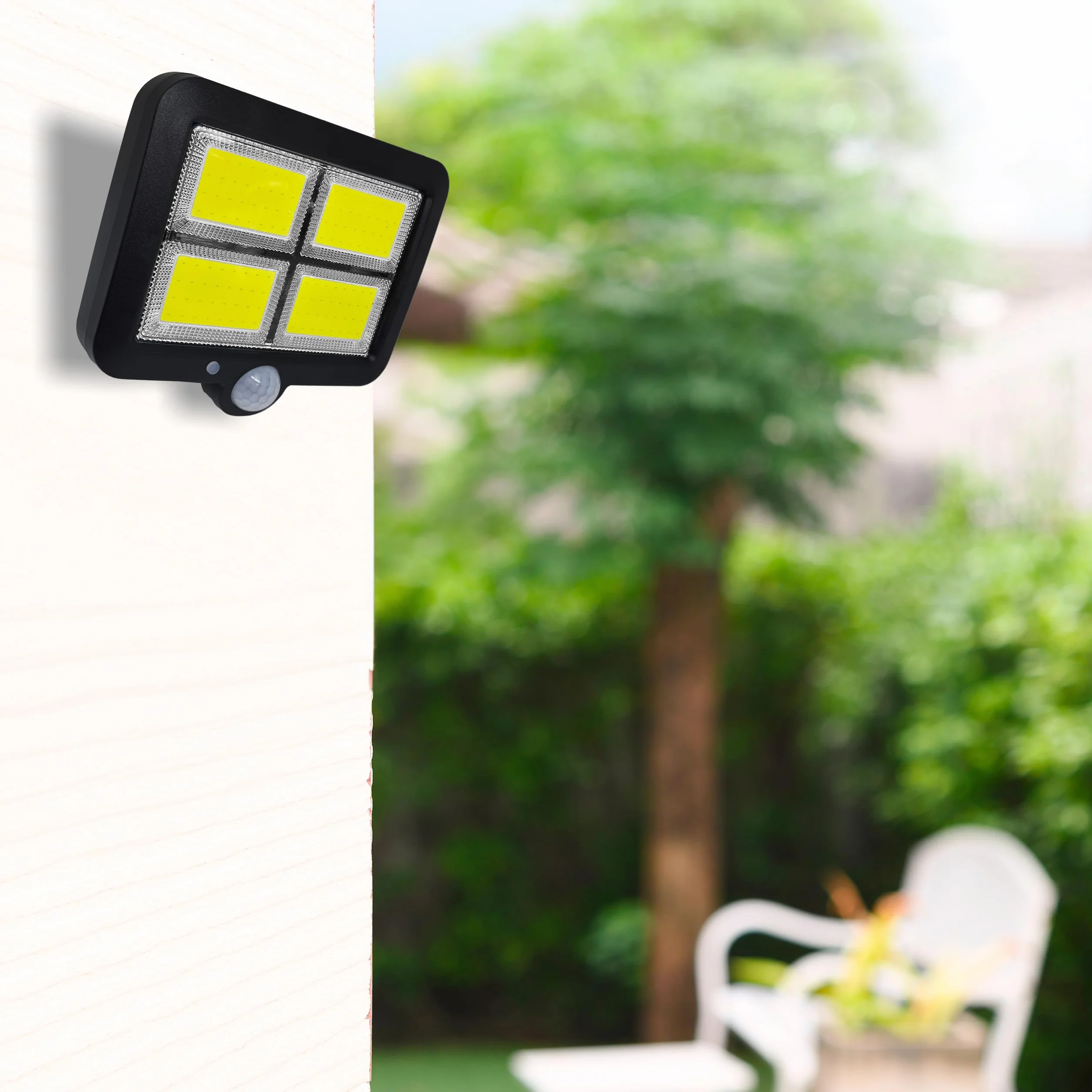 Retoo Lampa solarna zewnętrzna z czujnikiem ruchu 120 diod LED Nowy model lampy słonecznej do ogrodu Kinkiet solarny do użytku na zewnątrz idealne na patio werandę garaż drzwi wejściowe