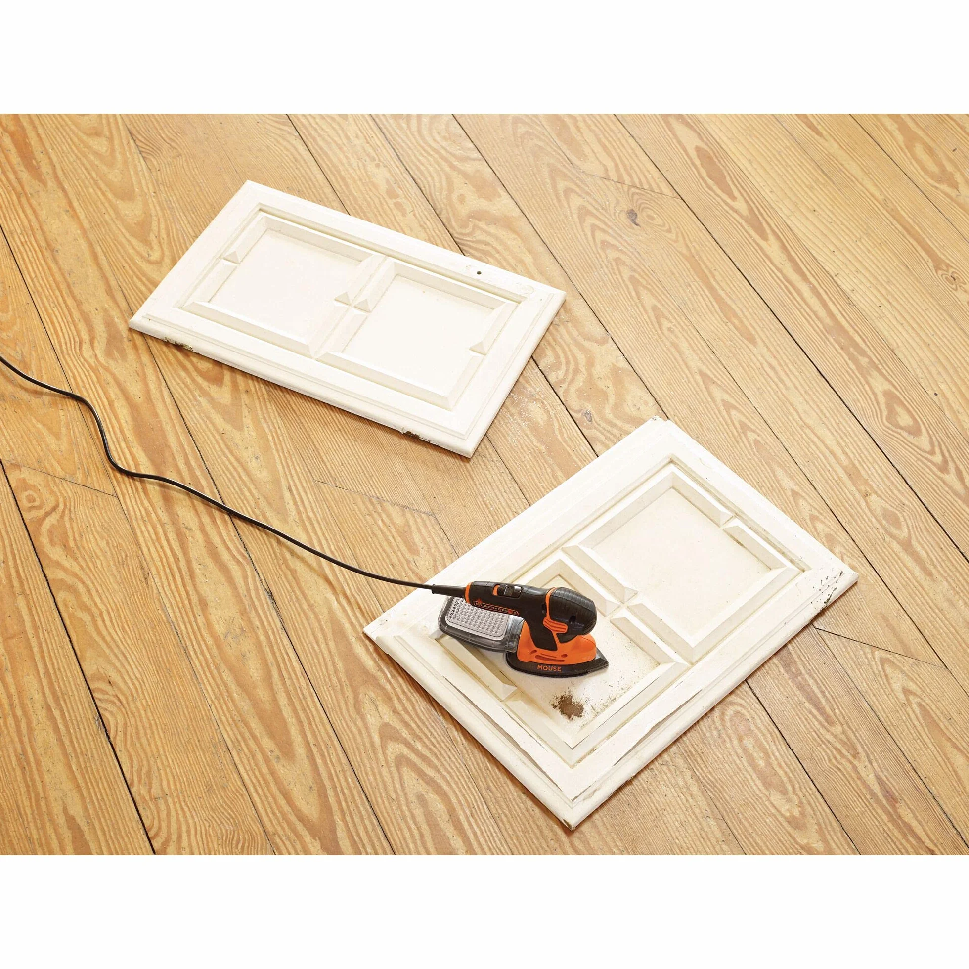 BLACK+DECKER Mouse Szlifierka Trójkątna z Mikrofiltrem, 120 W, KA2000-QS