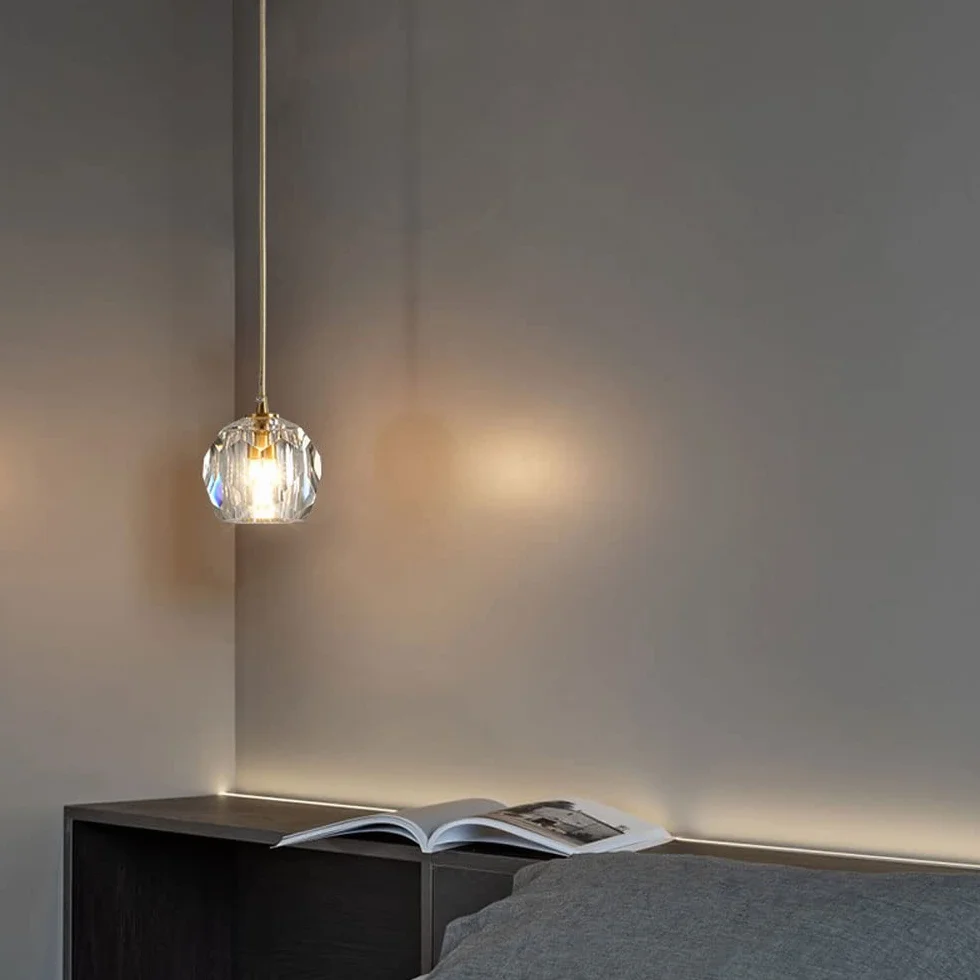 Nowoczesna lampa wisząca z kryształową główką, miedziana, mała lampa wisząca do baru, restauracji pojedyncza i długa lampa do sypialni, żyrandol nocny, regulowana wysokość