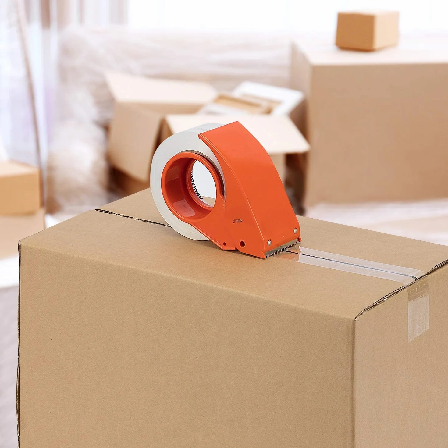 Amazon Basics Taśma pakowa do przeprowadzek i magazynowania, 4,7 cm x 99,6 m (szer. x dł.), krystalicznie przezroczysta, opakowanie 6 sztuk