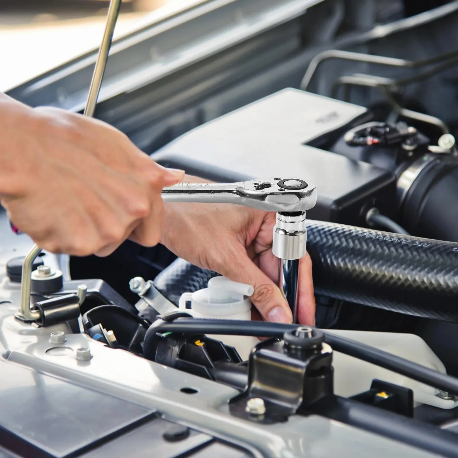 Zestaw narzędzi mechanicznych 213 elementów, uniwersalne nasadki i klucze, zestaw narzędzi ręcznych, zestaw narzędzi do naprawy samochodów, zestaw narzędzi domowych