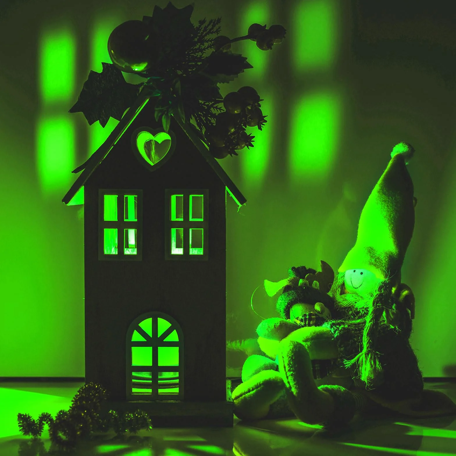 10szt Miniaturowe Lampki LED, Mini Mały Światło z Dołączoną Baterią Micro Reflektor Świateł do Dekoracji Przyjęcia DIY Paper Lantern Akcesoria do Domku dla Lalek (Zielony)