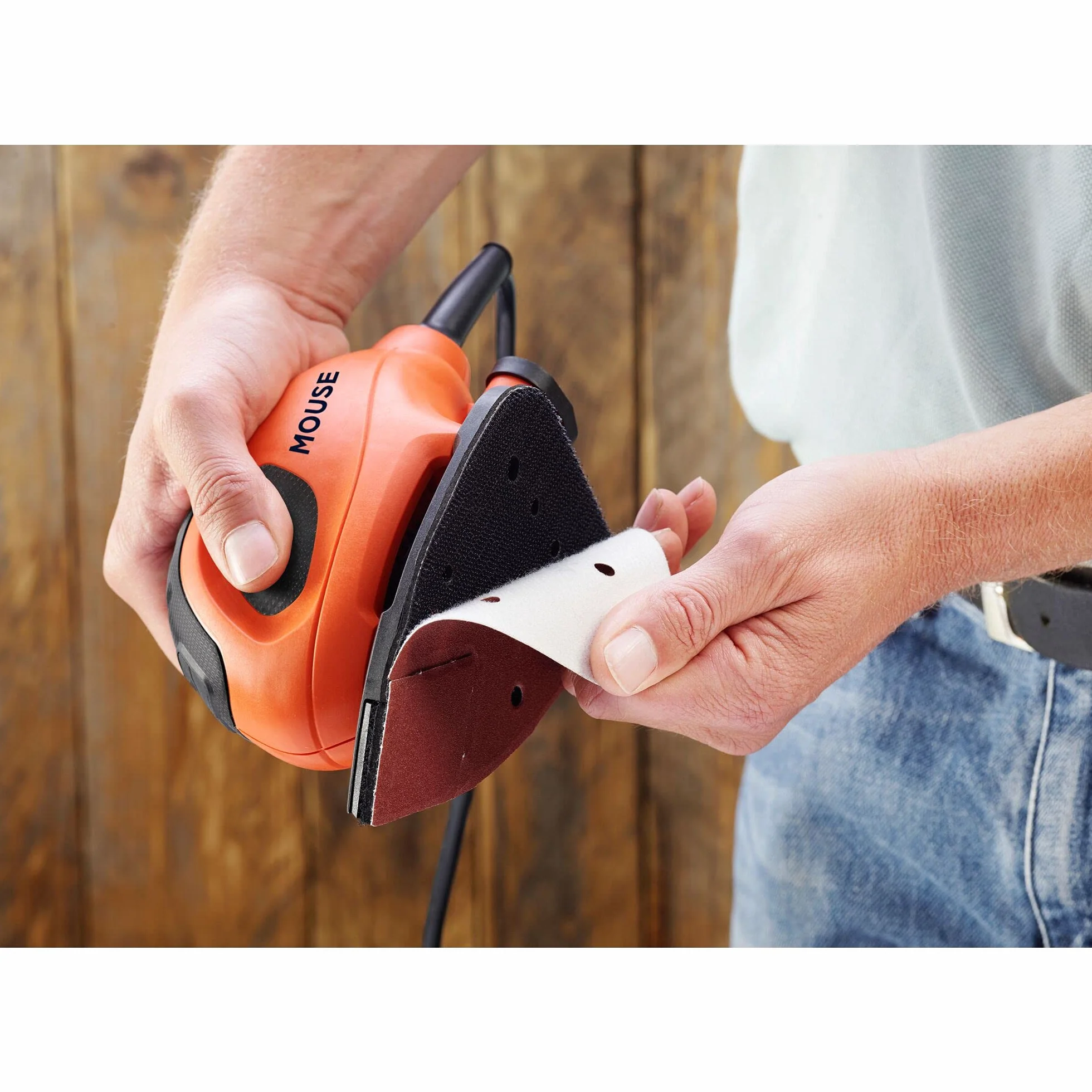 BLACK + DECKER Szlifierka pod mysz 55 W z 10 akcesoriami w miękkiej torbie, BEW230BC-QS