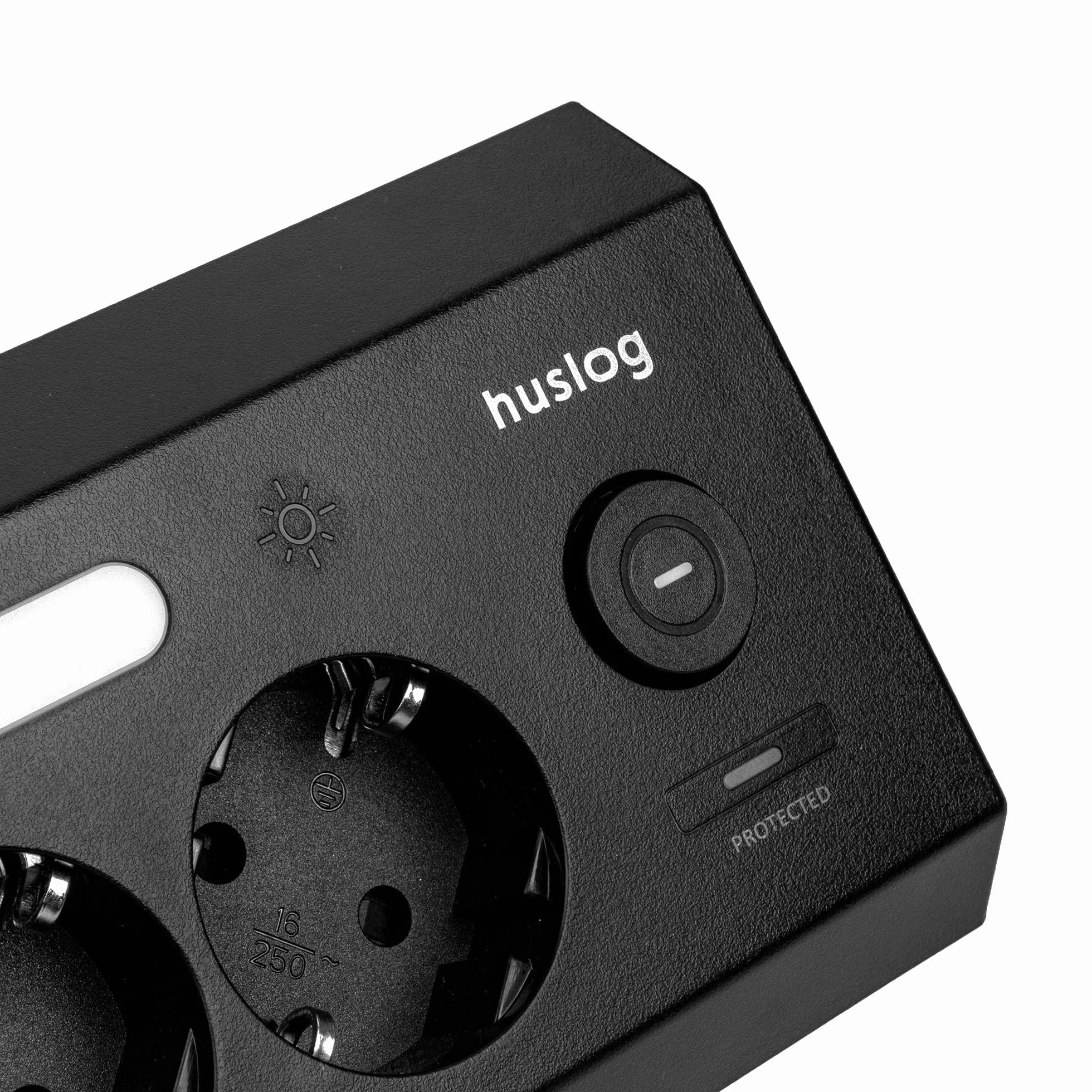 Listwa zasilająca z 4 gniazdami Schuko, 4 porty USB (2 × USB-C i 2 × USB-A), lampka nocna LED, ochrona przed przepięciem, 3680 W, gniazdo wielokrotne z przełącznikiem, możliwość montażu na