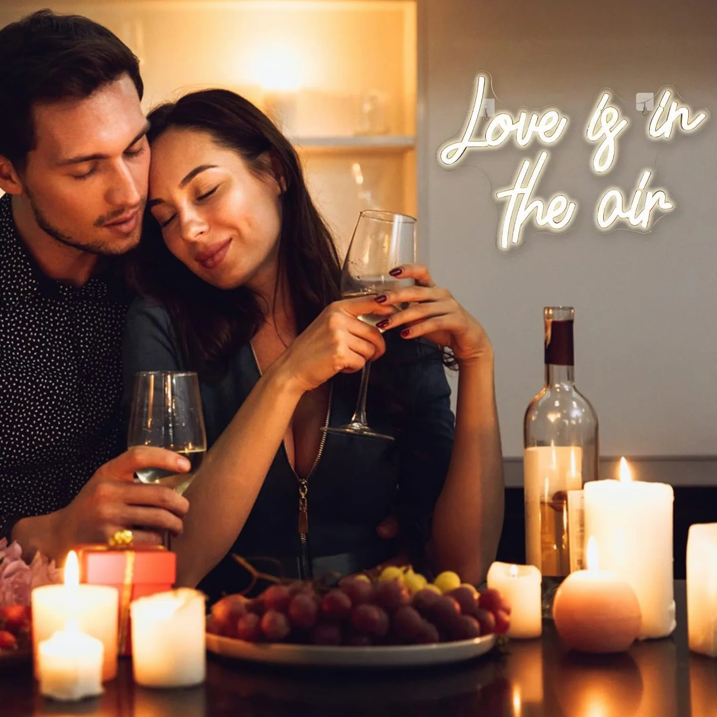 Looklight Neonowy znak "Love is in The Air", ciepła biel, LED, do dekoracji ścian, zasilany przez USB, litera, neonowa lampa, do sypialni, domu, baru, zaręczyn, na ślub, urodziny, przyjęcie, prezent