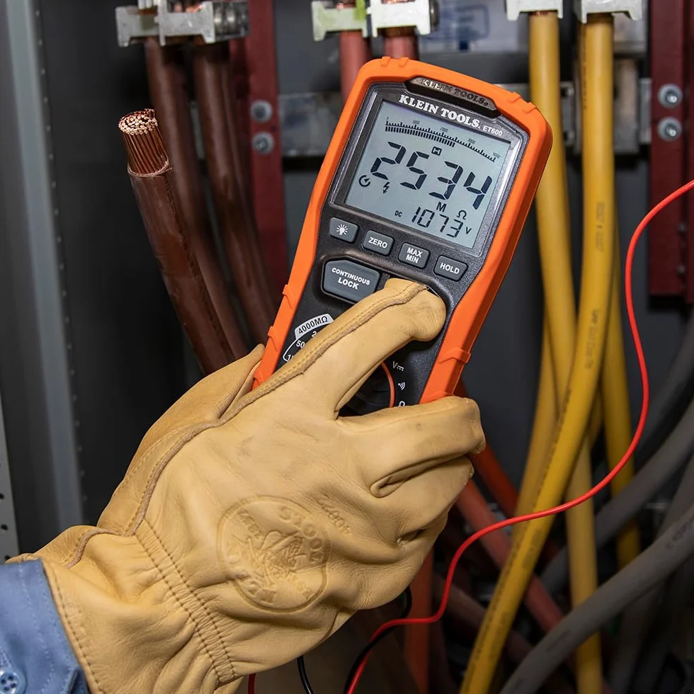 Megaomierz, miernik rezystancji izolacji, rezystor 4000 megaomów, napięcie testowe 125 V/250 V/500 V/1000 V, Klein Tools ET600