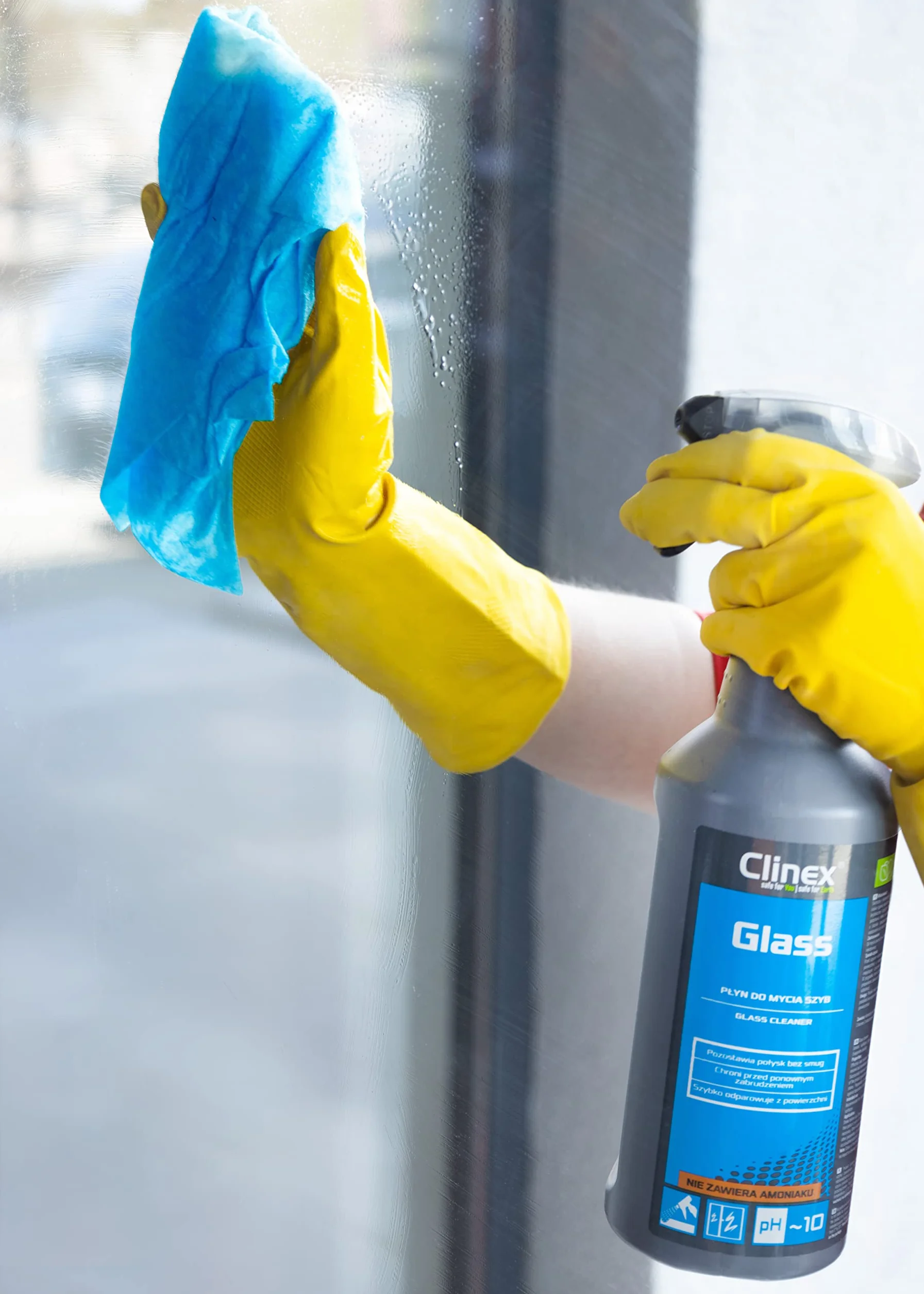 Clinex Glass 1 l – skuteczny środek do czyszczenia szyb – mocny środek do czyszczenia okien – szkło ceramiczne – czyszczenie okien – dokładne czyszczenie szyb