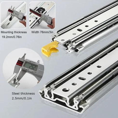 Wytrzymałe prowadnice do szuflad z zamkiem – 1 para stalowych prowadnic z łożyskami kulkowymi z pełnym przedłużeniem mocowanie boczne Ra 76 mm szer. x 254-2032 mm dł. 226,8 kg pojemność zawiera śruby