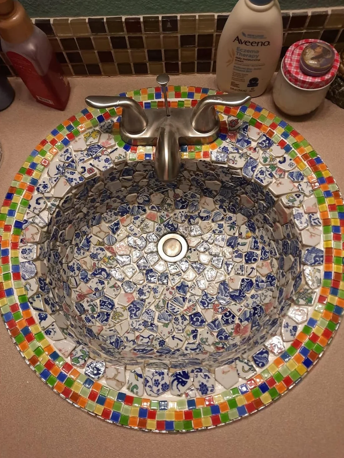 Płytki mozaikowe z ceramiki i porcelany - 500 g - Nieregularne, złamane płytki mozaikowe do kreatywnego wypoczynku, podłogi, kuchni, basenu, doniczek (Porcelana 02)