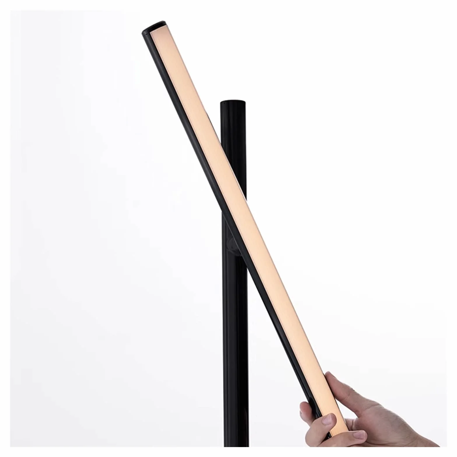 Oświetlenie Minimalistyczna lampa do salonu (bez źródła światła)
