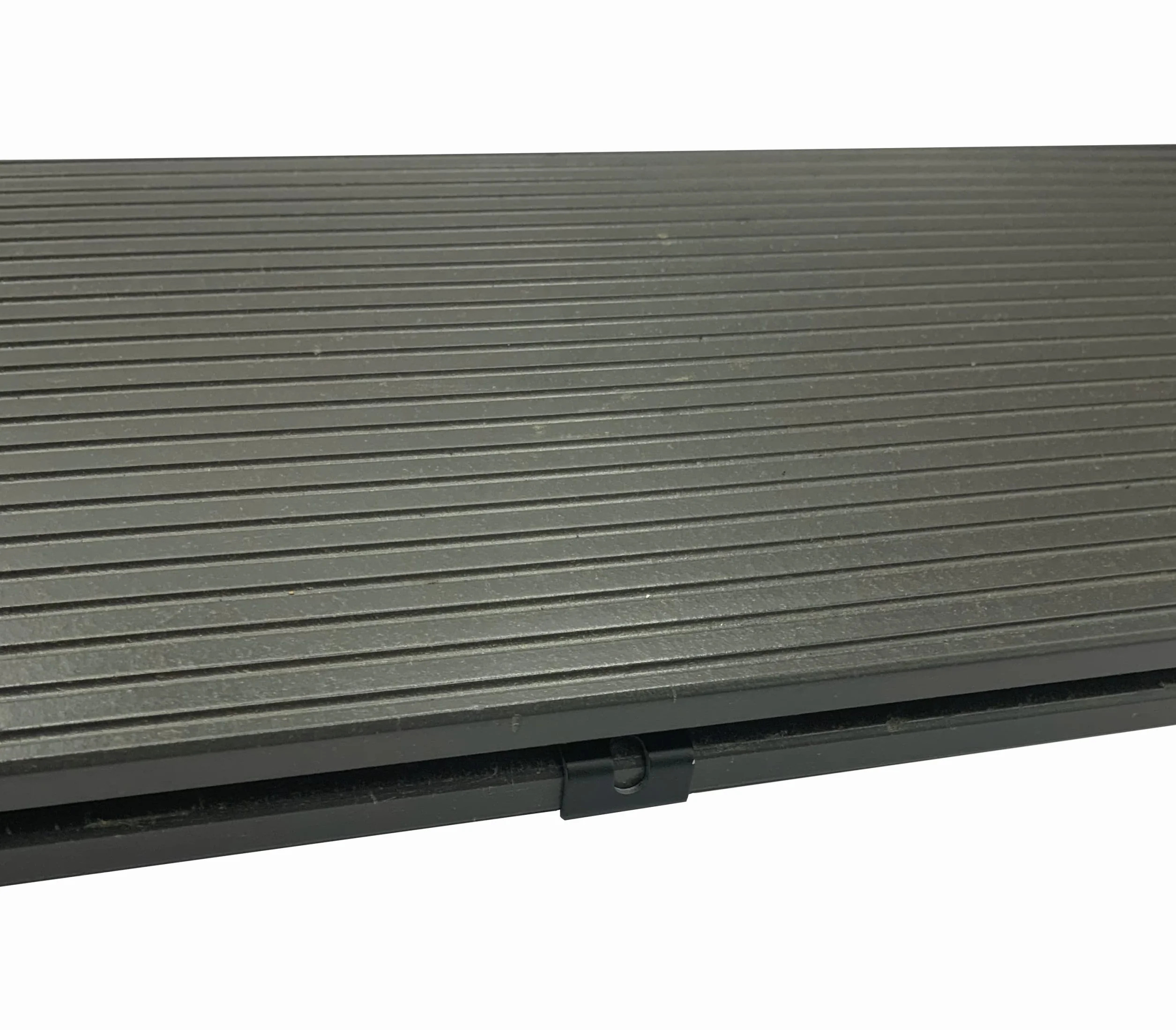 Klipsy do desek tarasowych WPC BPC 8,5 mm stal ocynkowana 10 sztuk