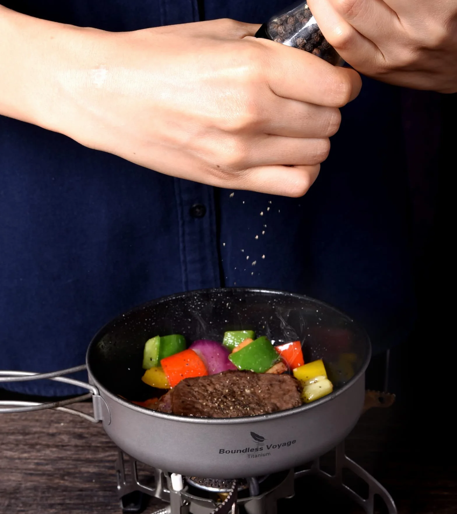 iBasingo 700 ml tytanowa nieprzywierająca patelnia 15 cm patelnia kempingowa lekka patelnia grillowa turystyka mały talerz miska do naczyń na zewnątrz naczynia kuchenne do steków z jajkiem sadzonym ze
