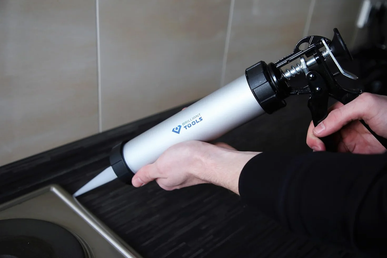 BRILLIANT TOOLS BT094901 Pistolet do kartuszy 310 ml [Powered by KS TOOLS]