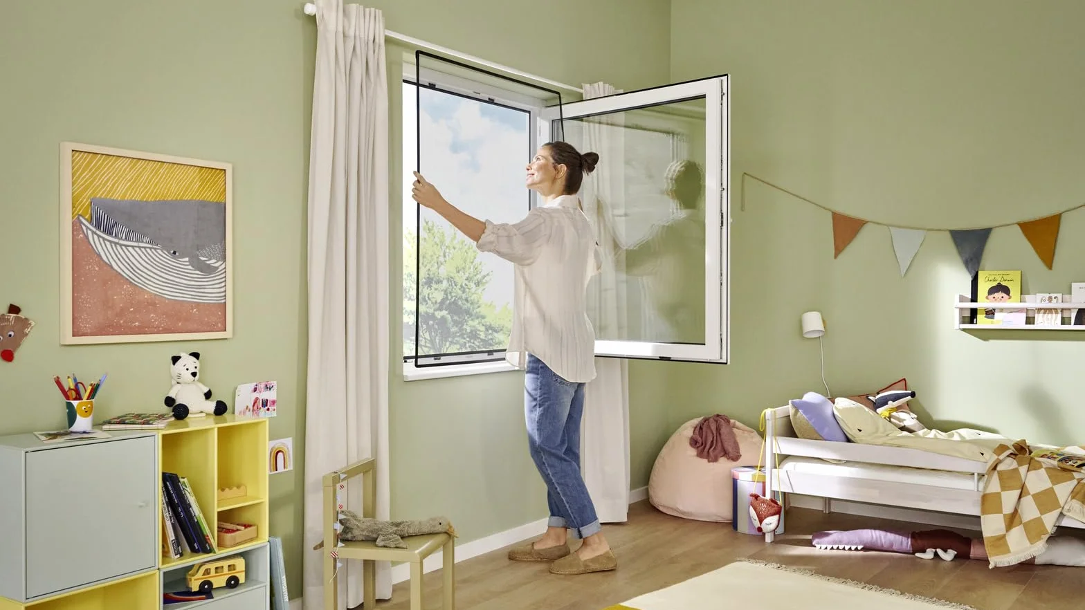 tesa INSECT STOP Clip-on Frame Fly Screen for Window - regulowana rama, siatka z włókna szklanego, klipsy samoprzylepne, antracyt - 100 x 120 cm