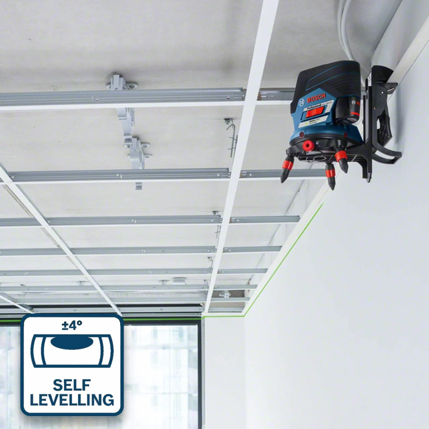 Bosch Professional system 12V: laser wielofunkcyjny GCL 2-50 CG (1 akumulator GBA 12V 2.0Ah, ładowarka, zielona wiązka, uchwyt, widzialny zasięg: do 20 m, walizka L-BOXX)
