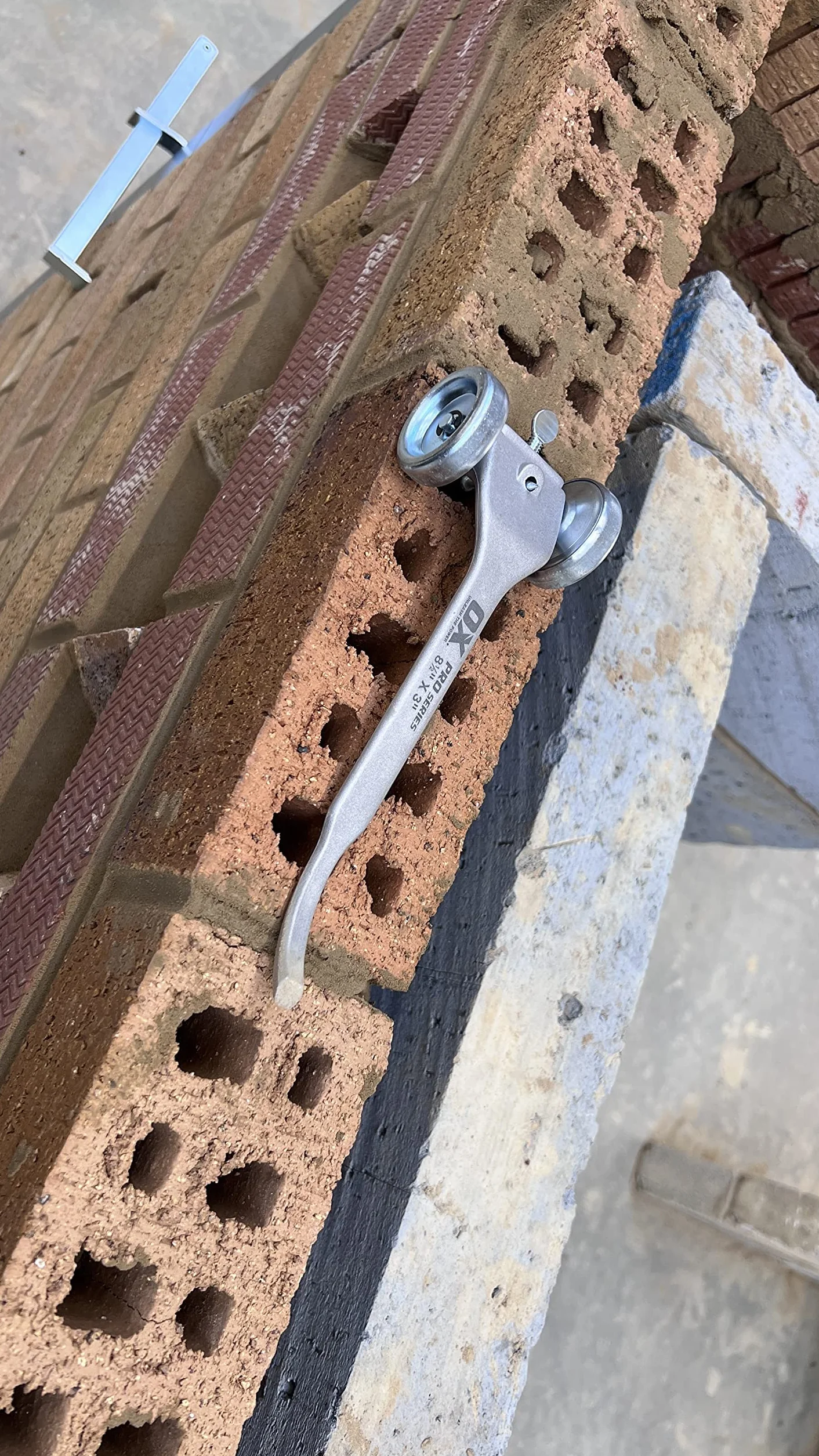 OX OX-P031003 Łącznik cegieł - Pro Industrial Grade Brick Joint Raker - Srebrny - 20 x 7,5 cm