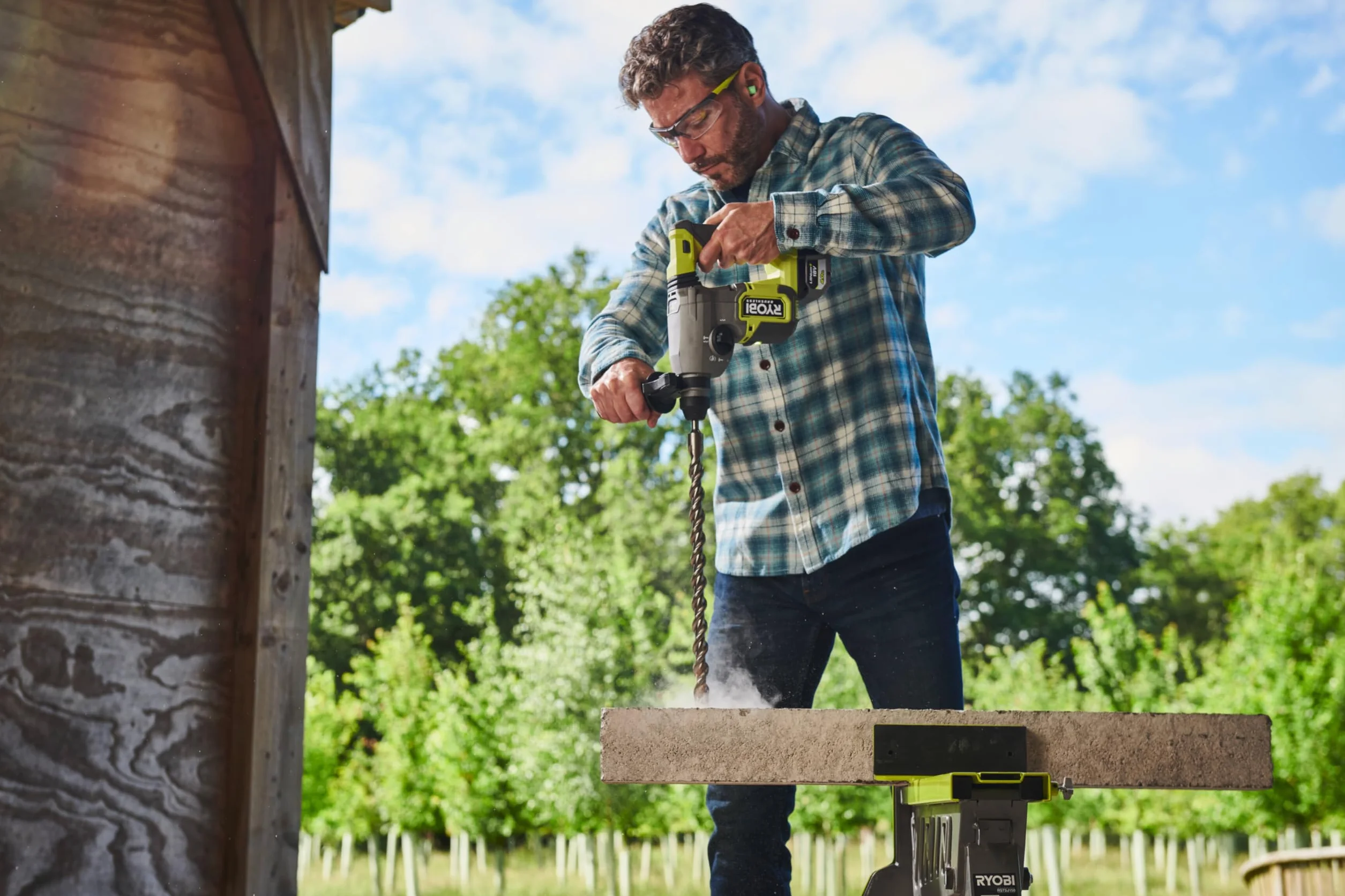 Ryobi RSDS18BL-0 18V ONE+ Bezprzewodowe bezszczotkowe wiertło SDS+ (gołe narzędzie)