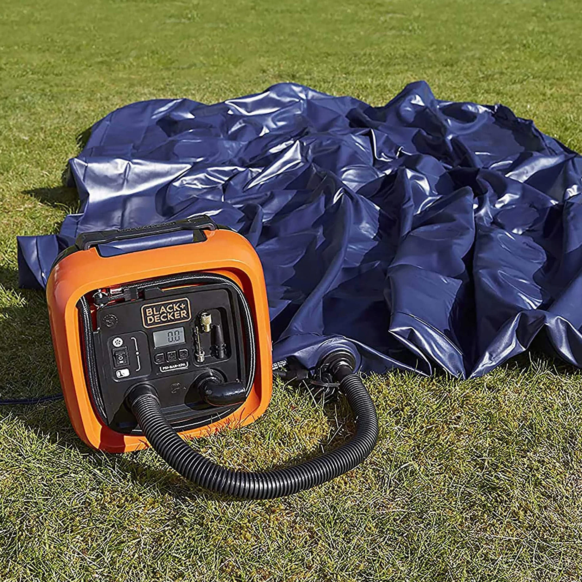 Black & Decker Kompresor ASI400-XJ 11 Bar 12V