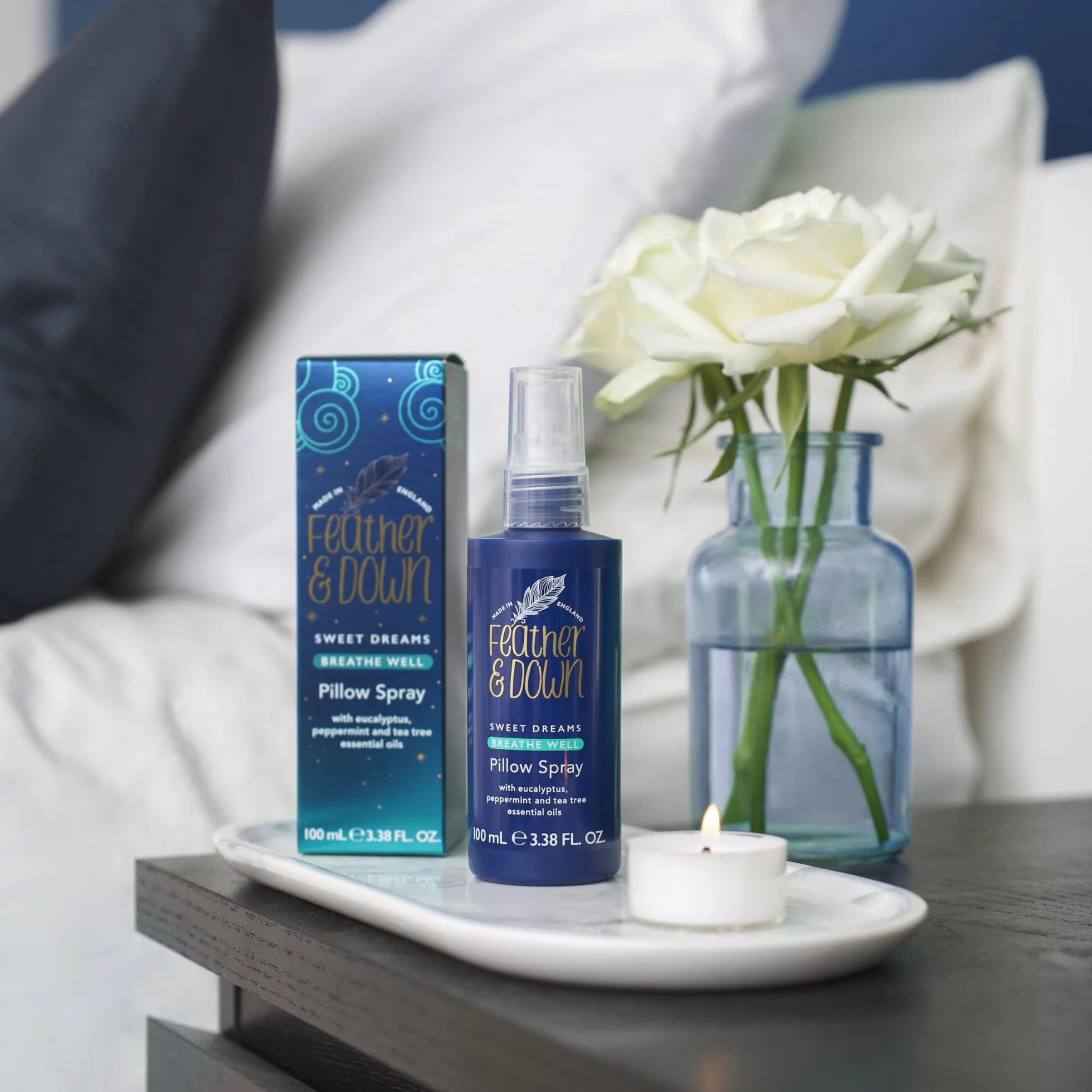 Feather & Down Spray do poduszek Breathe Well (100 ml) – łagodzi i wspomaga oddychanie, z olejkami eterycznymi z eukaliptusa, mięty pieprzowej i drzewa herbacianego. Przyjazny dla wegan i bez