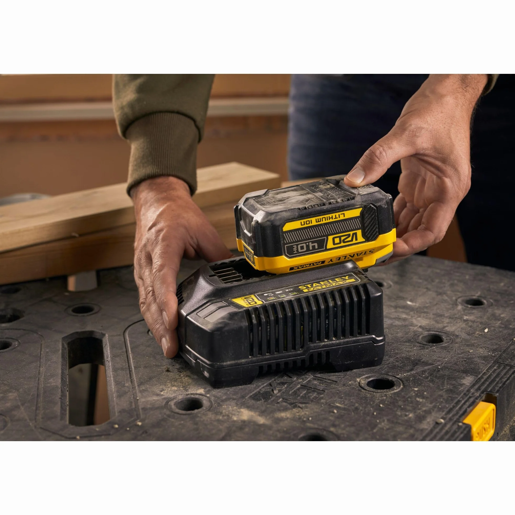 Stanley FatMax, Akumulator litowo-jonowy V20 4,0Ah, 18VSFMCB204-XJ