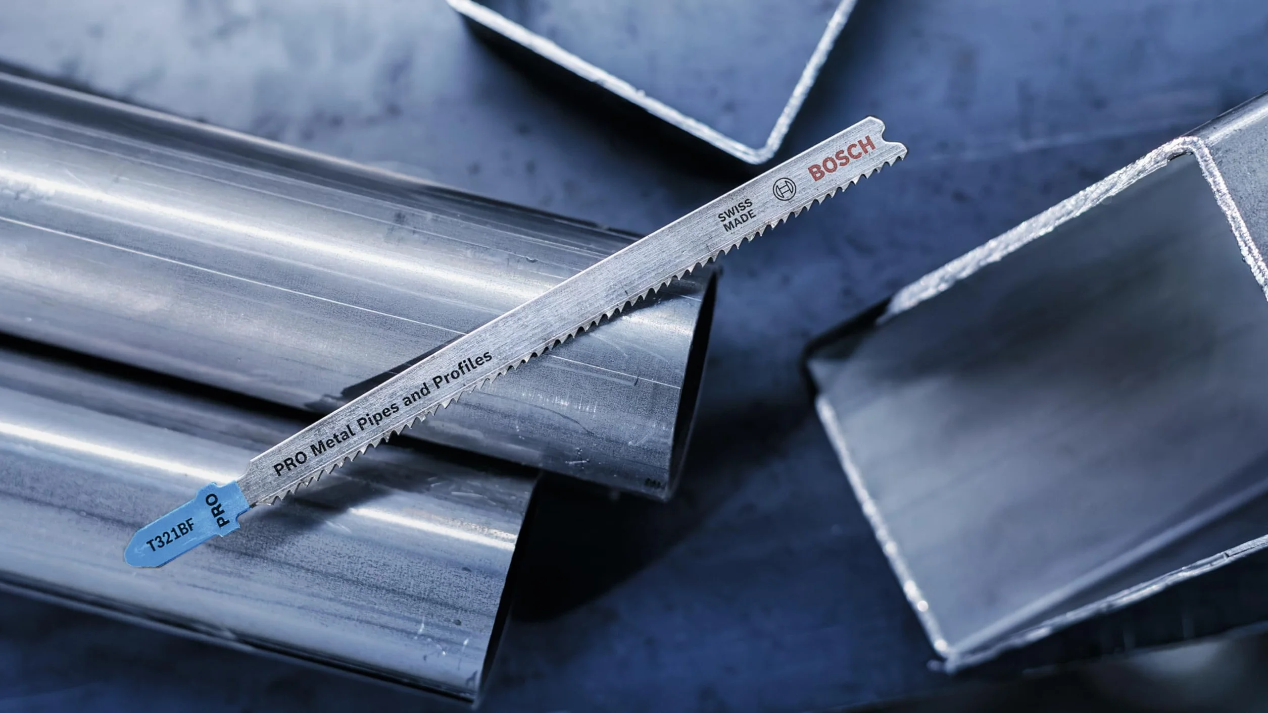 Bosch 25 x PRO Metal Pipes and Profiles T321BF brzeszczot do wyrzynarki (do rur i profili z metalu, blachy stalowej, długość 132 mm, profesjonalne akcesoria do wyrzynarki)